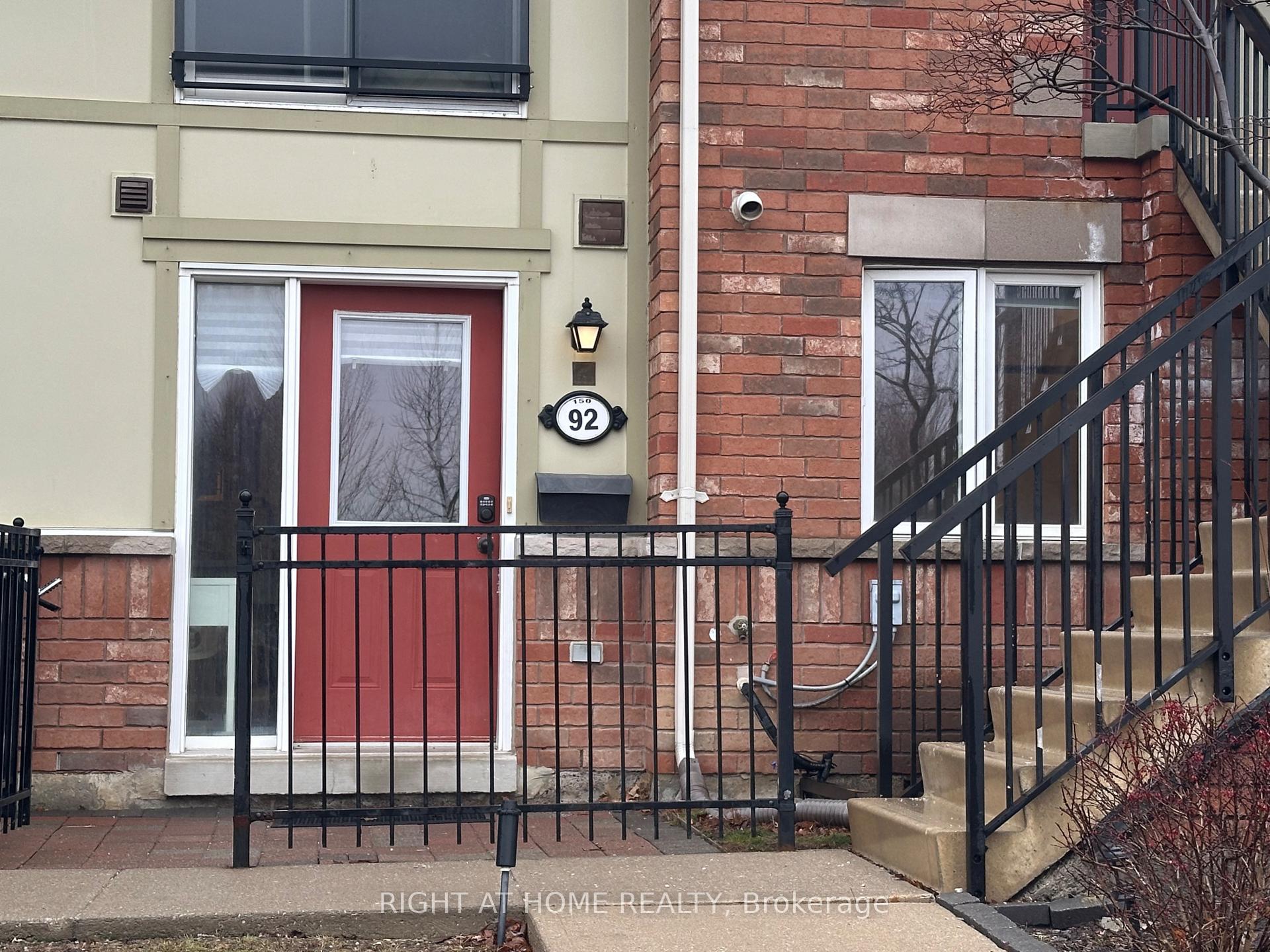 Front of Unit 92, 150 Chancery Road