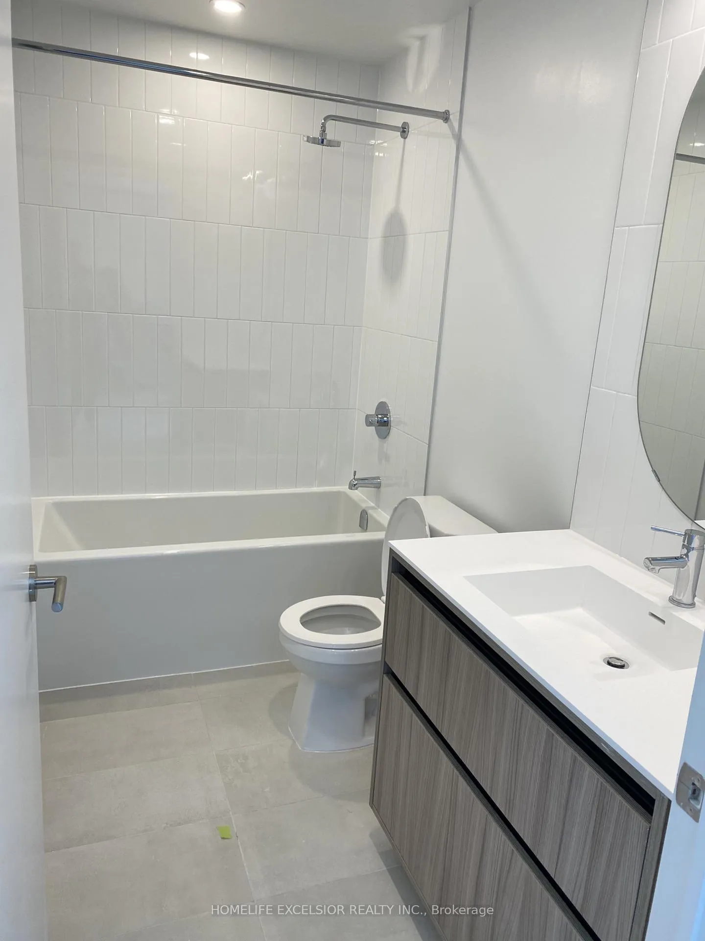 Photo 6 of Unit B-2305, 7950 Bathurst Street, Vaughan, Beverley Glen — HOMEH