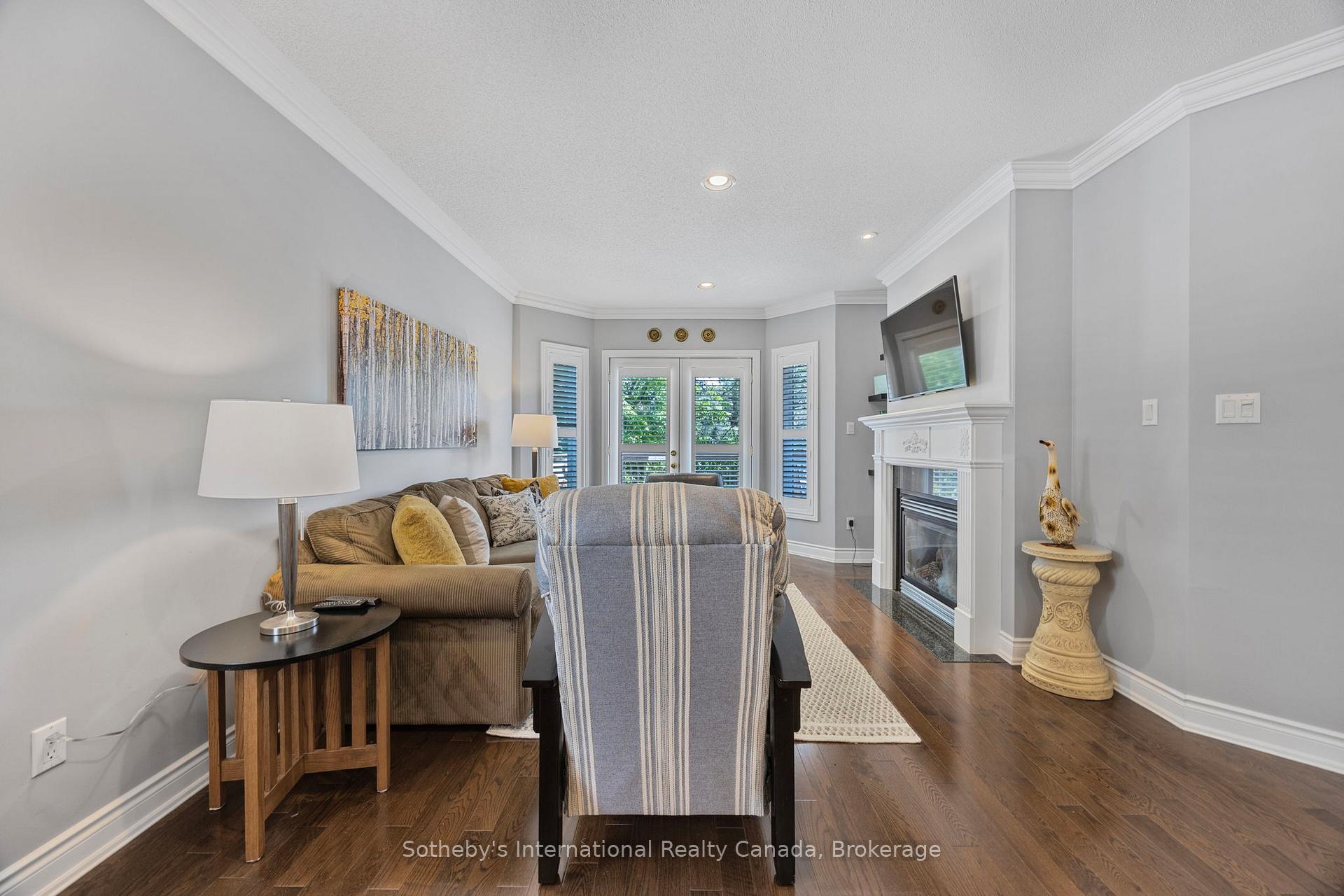 Photo 14 of 25 Renaissance Point, New Tecumseth, Rural New Tecumseth — HOMEH