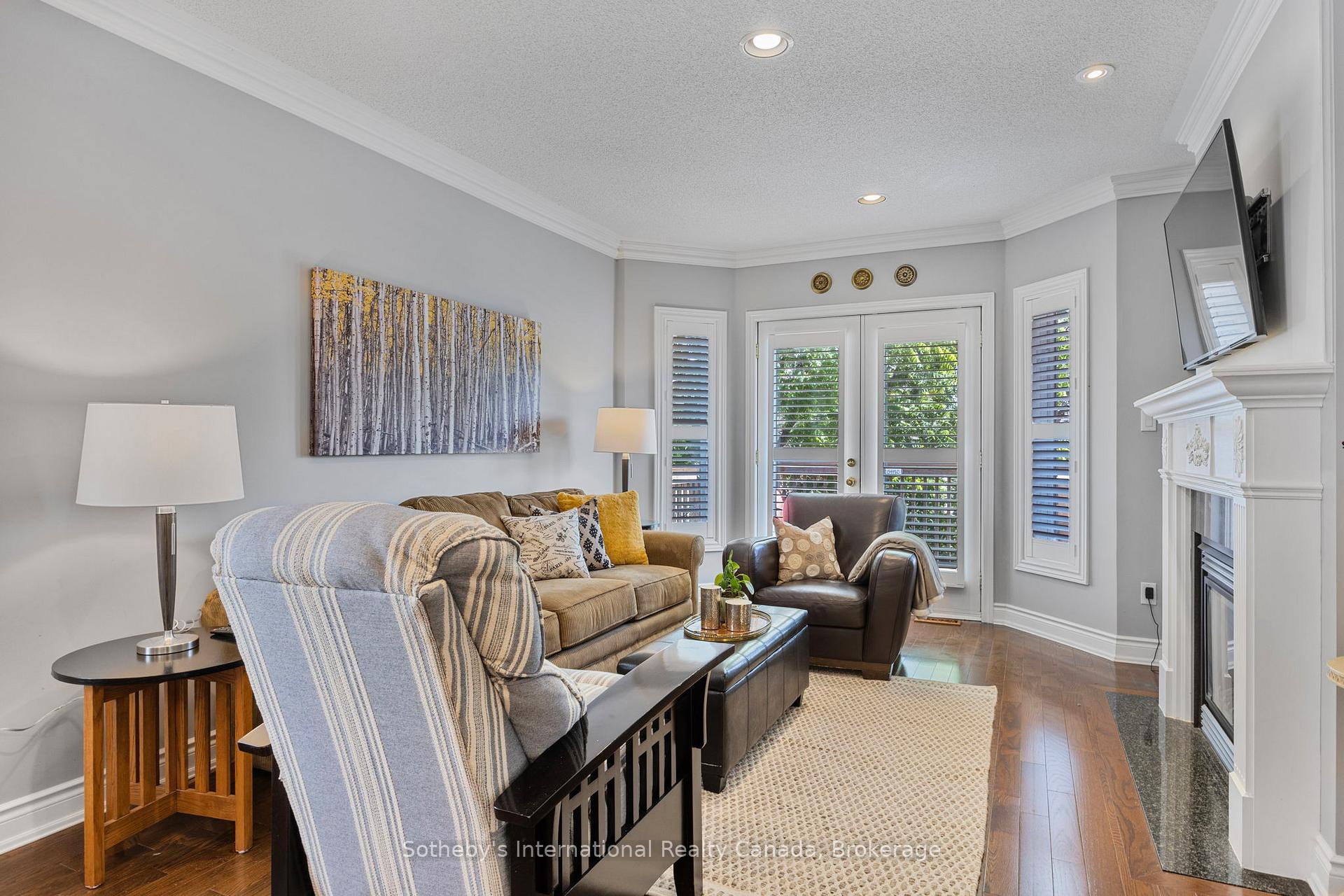 Photo 15 of 25 Renaissance Point, New Tecumseth, Rural New Tecumseth — HOMEH