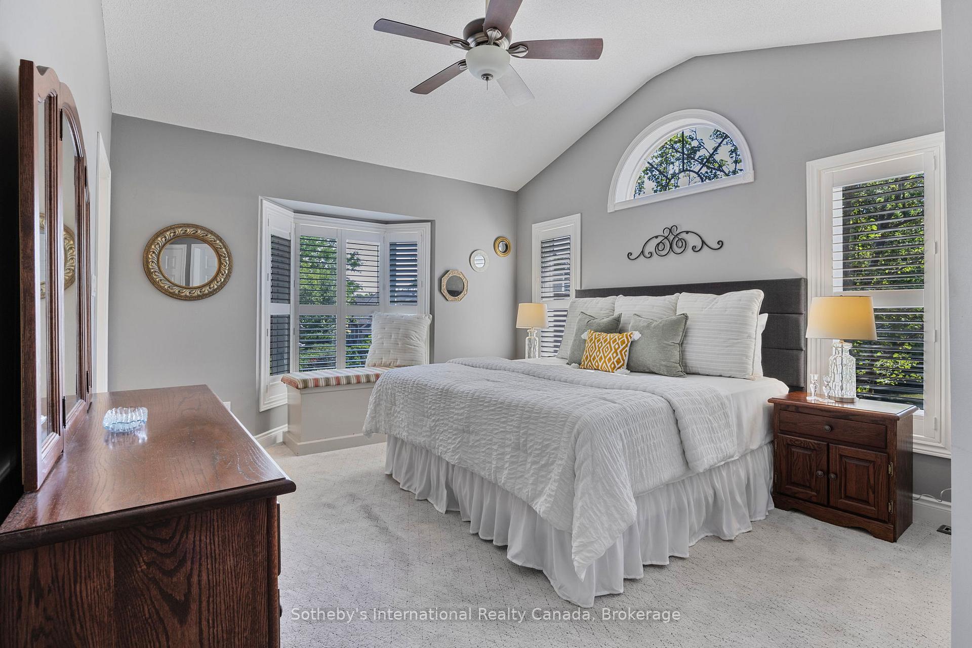 Photo 21 of 25 Renaissance Point, New Tecumseth, Rural New Tecumseth — HOMEH