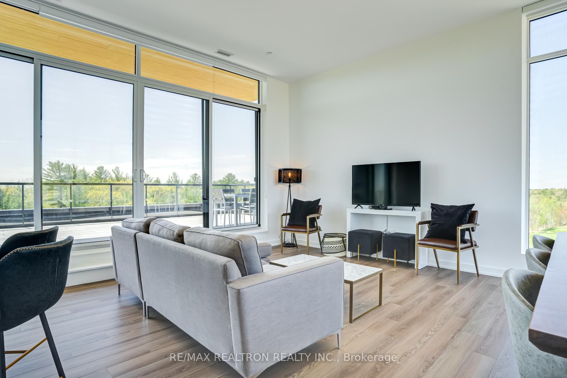 Photo 5 of Unit 501, 120 Carrick Trail W, Gravenhurst, Muskoka (S) — HOMEH