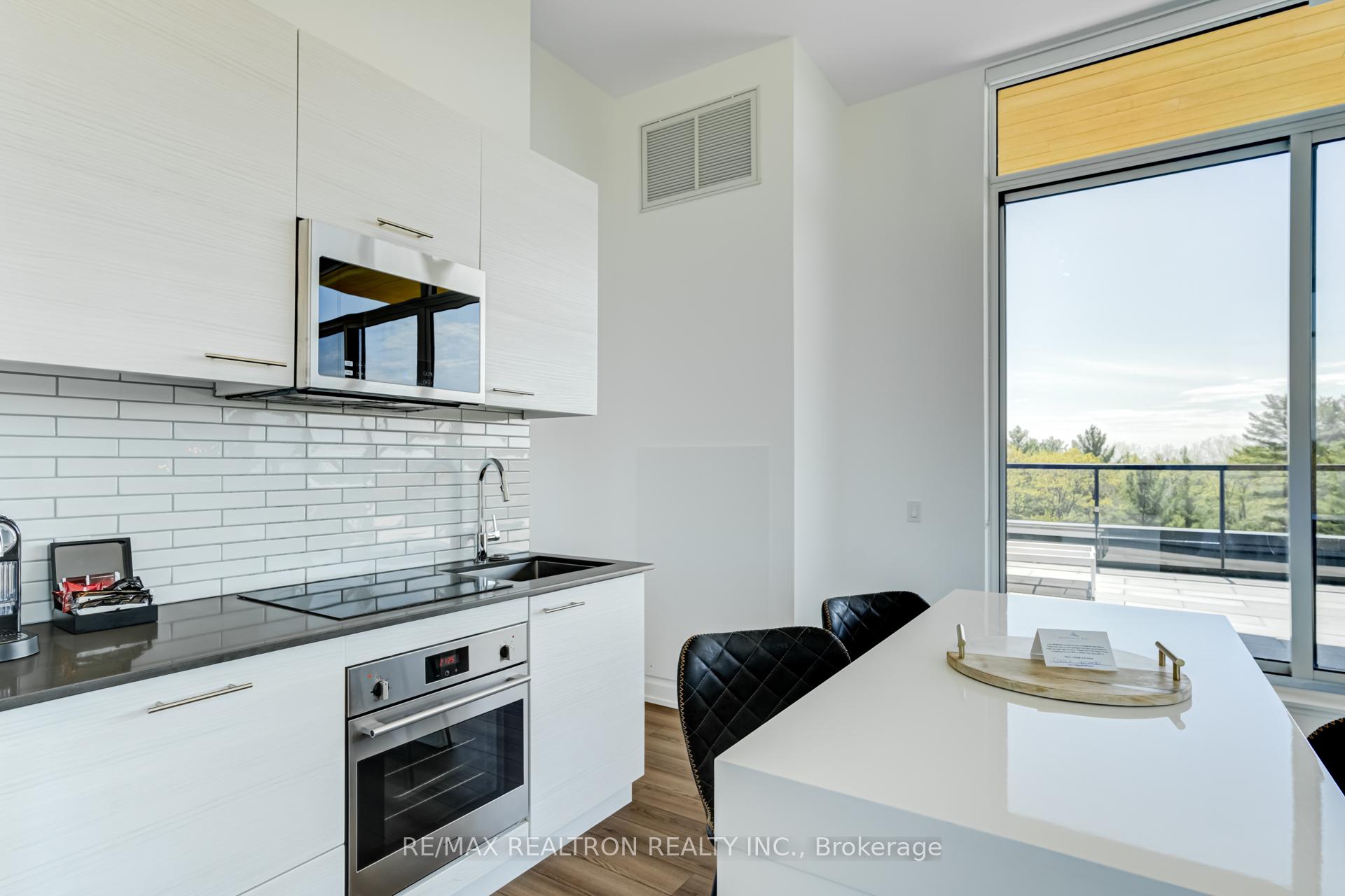 Photo 11 of Unit 501, 120 Carrick Trail W, Gravenhurst, Muskoka (S) — HOMEH