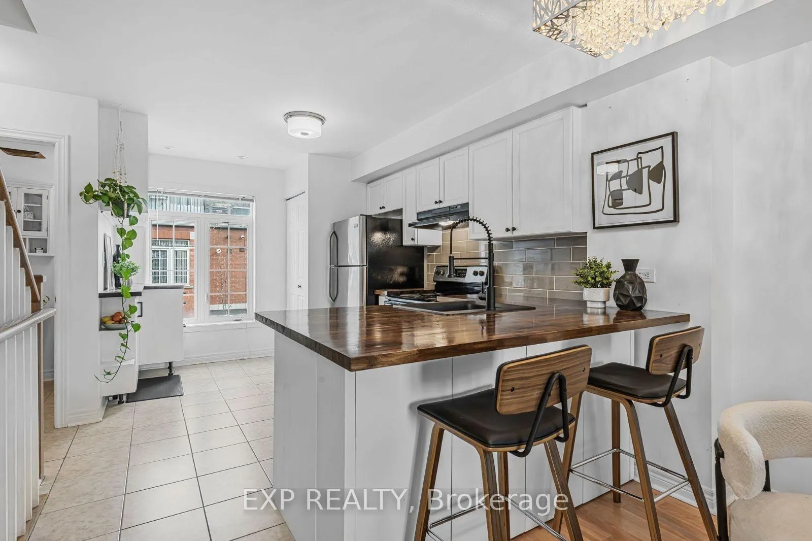 Photo 8 of Unit 215, 870 Jane Street, Toronto, Rockcliffe-Smythe — HOMEH