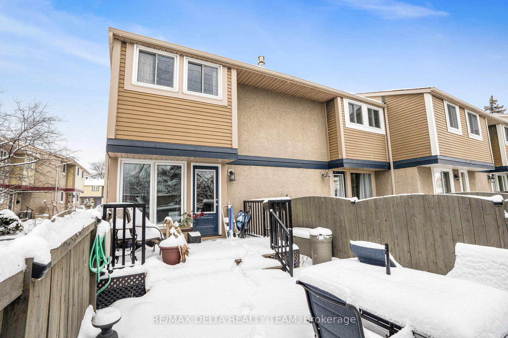 Photo 28 of 4324 Meadowvale Lane, Ottawa, Pineview — HOMEH