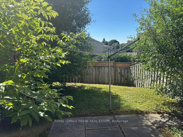 Photo 17 of Unit 22, 72 Martin Road, Clarington, Bowmanville — HOMEH