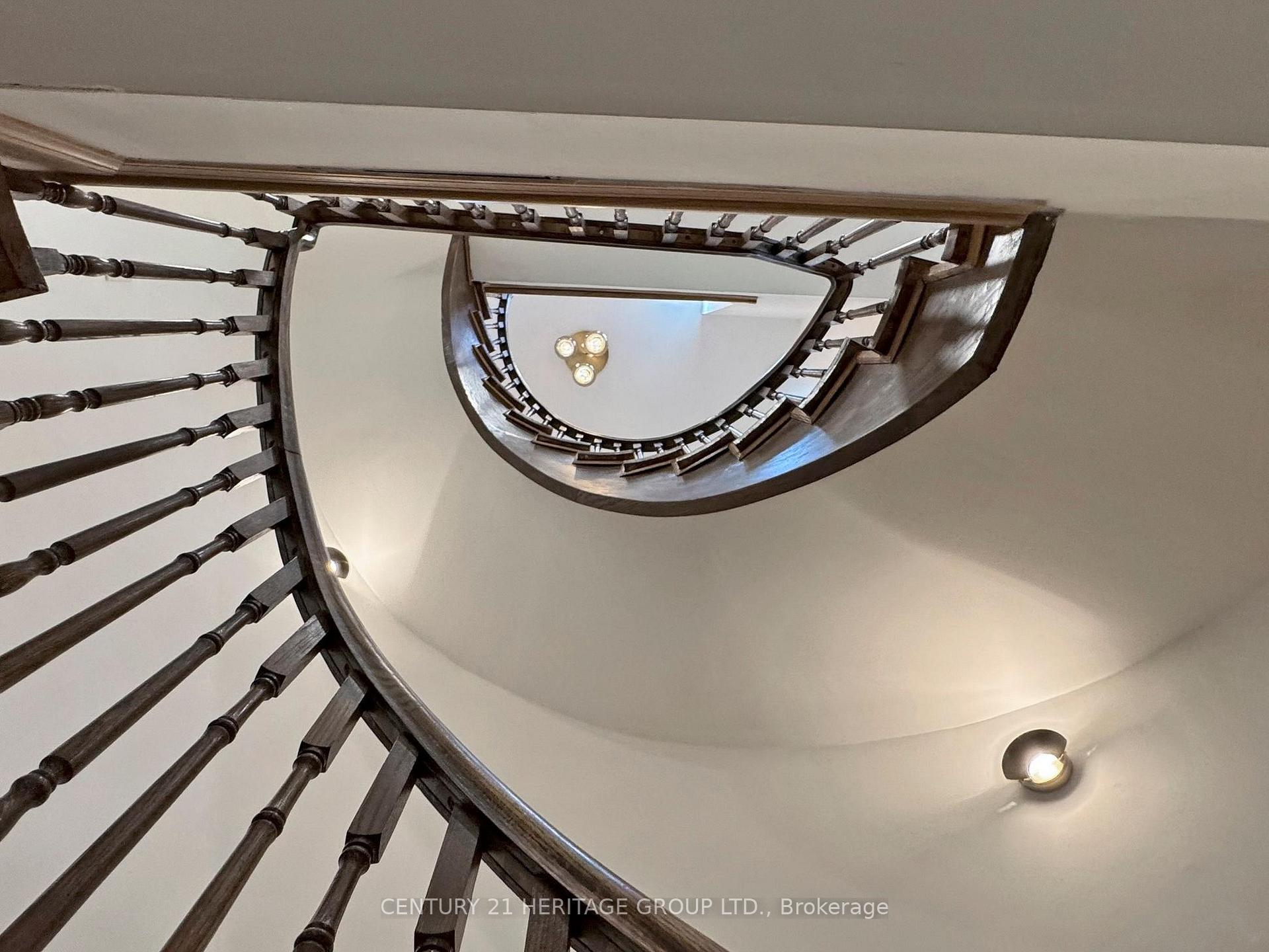 Photo 28 of 108 Confederation Way, Markham, Thornhill — HOMEH