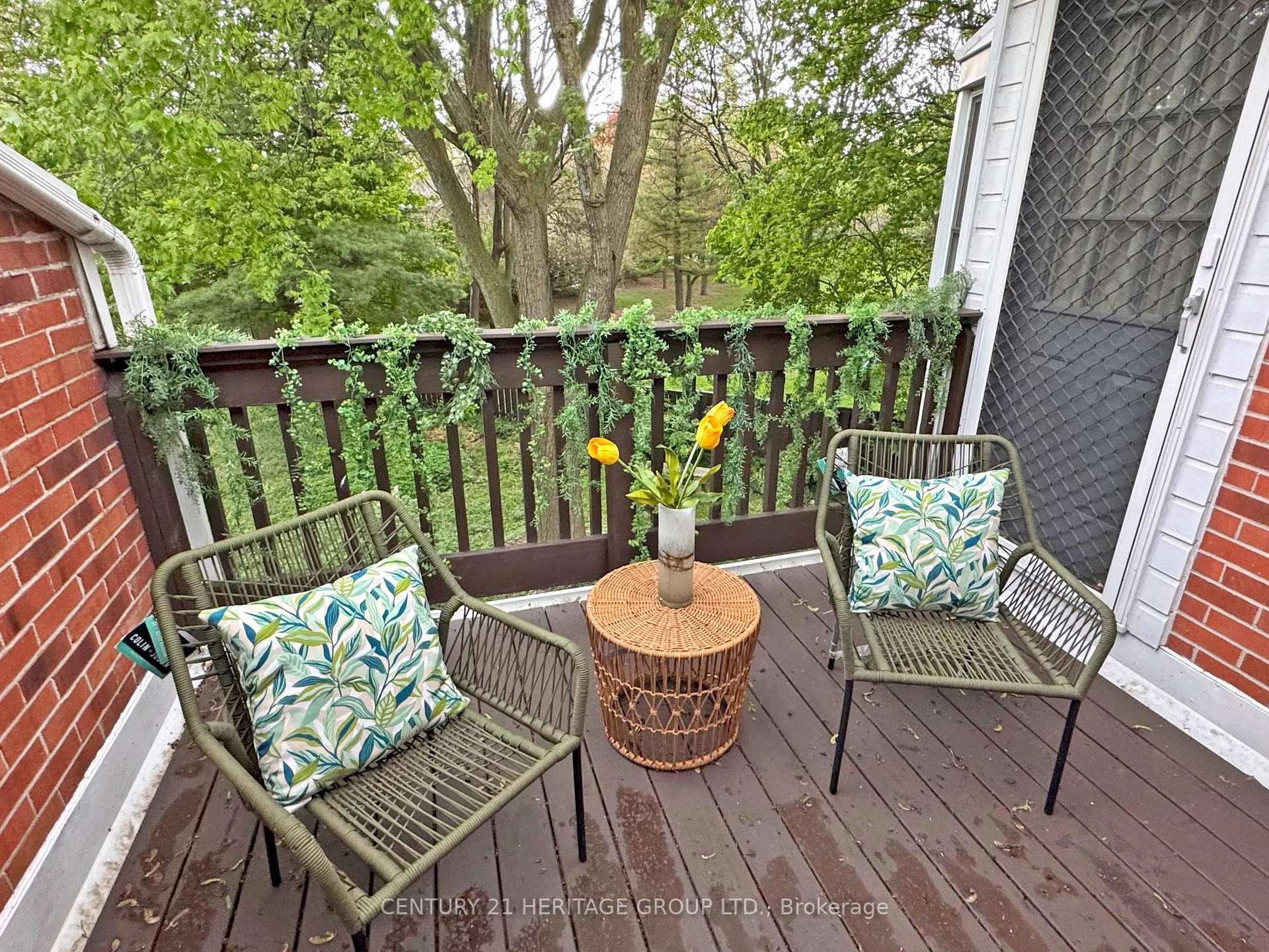 Photo 38 of 108 Confederation Way, Markham, Thornhill — HOMEH