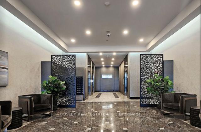 Photo 2 of Unit 705, 1 Leaside Park Drive, Toronto, Thorncliffe Park — HOMEH