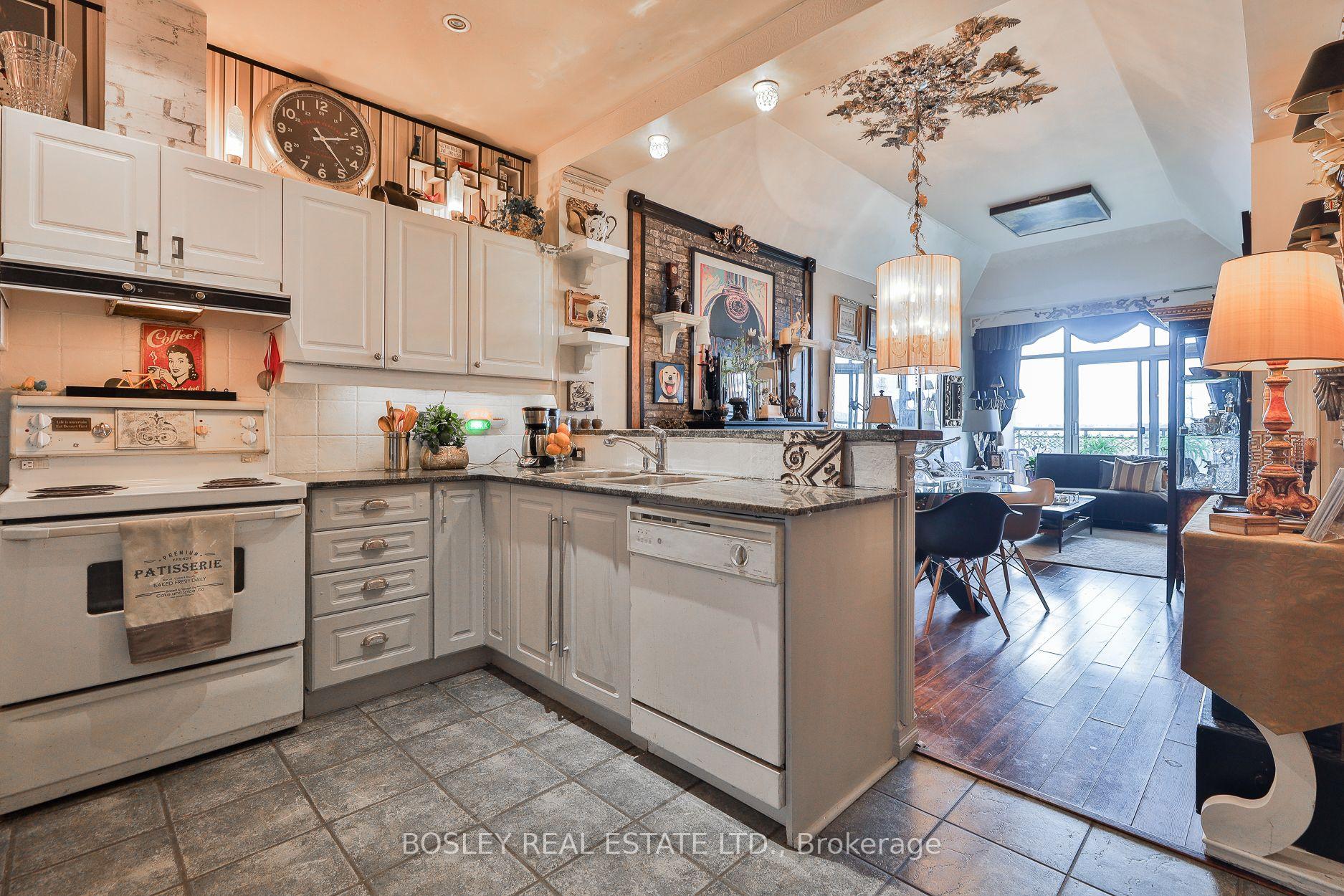 Photo 6 of Unit 705, 1 Leaside Park Drive, Toronto, Thorncliffe Park — HOMEH