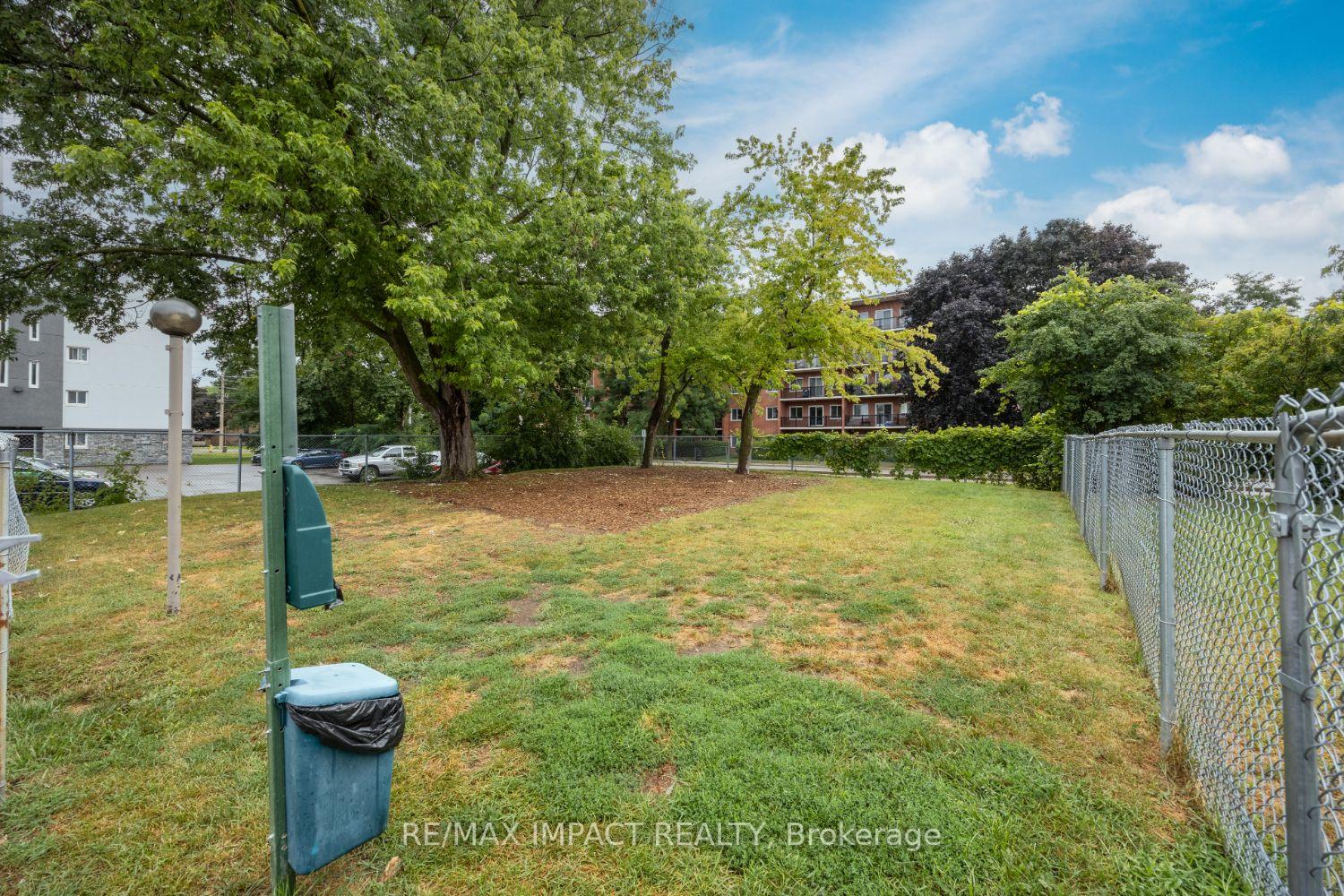 Photo 29 of Unit 31, 43 Taunton Road E, Oshawa, Taunton — HOMEH