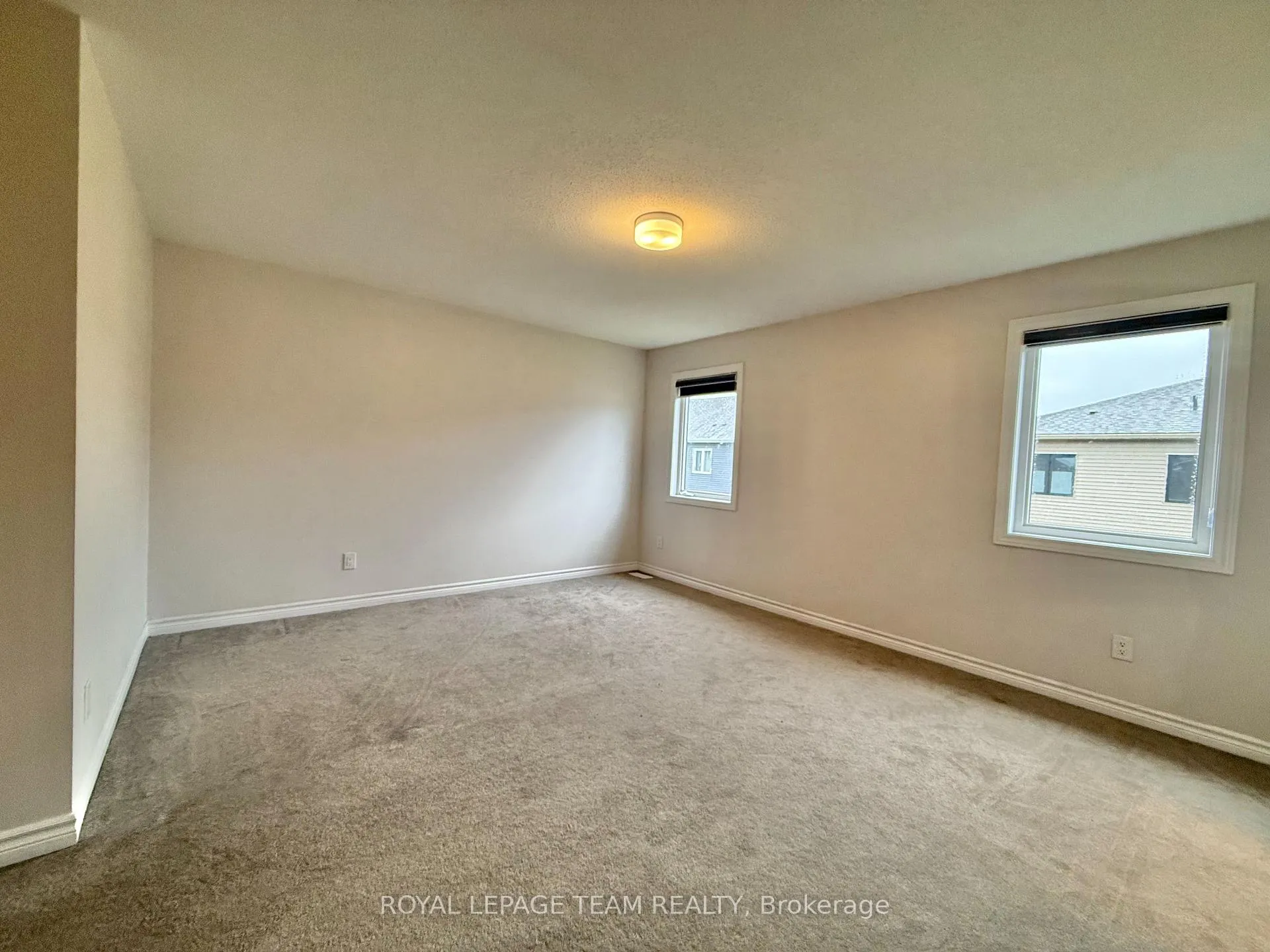 Photo 7 of 709 Megrez Way E, Ottawa, Barrhaven - Half Moon Bay — HOMEH