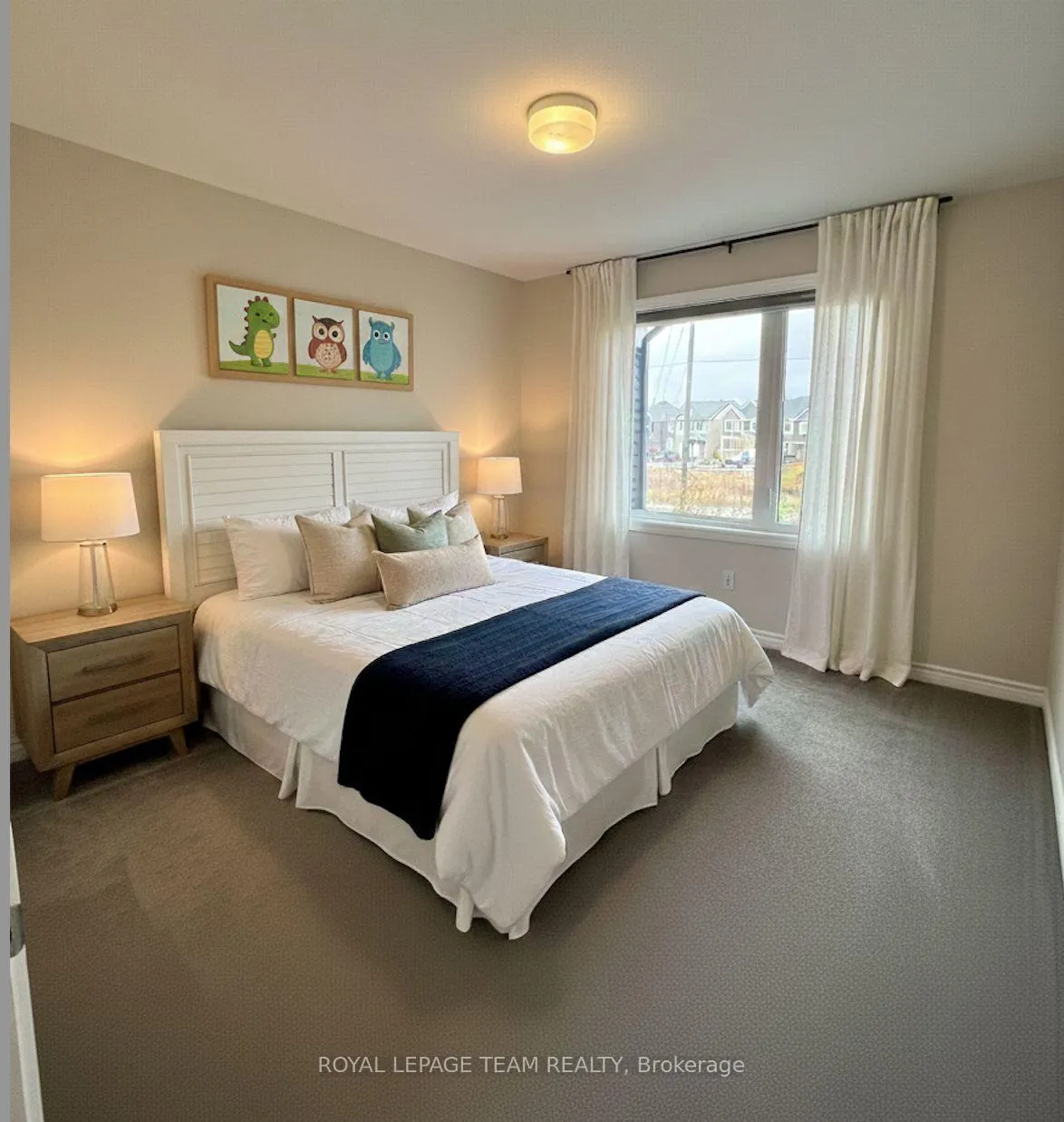 Photo 10 of 709 Megrez Way E, Ottawa, Barrhaven - Half Moon Bay — HOMEH