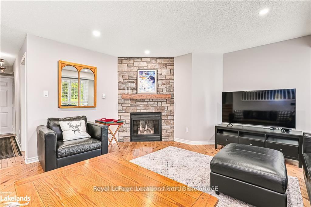 Photo 19 of 13 Barker Boulevard, Collingwood — HOMEH