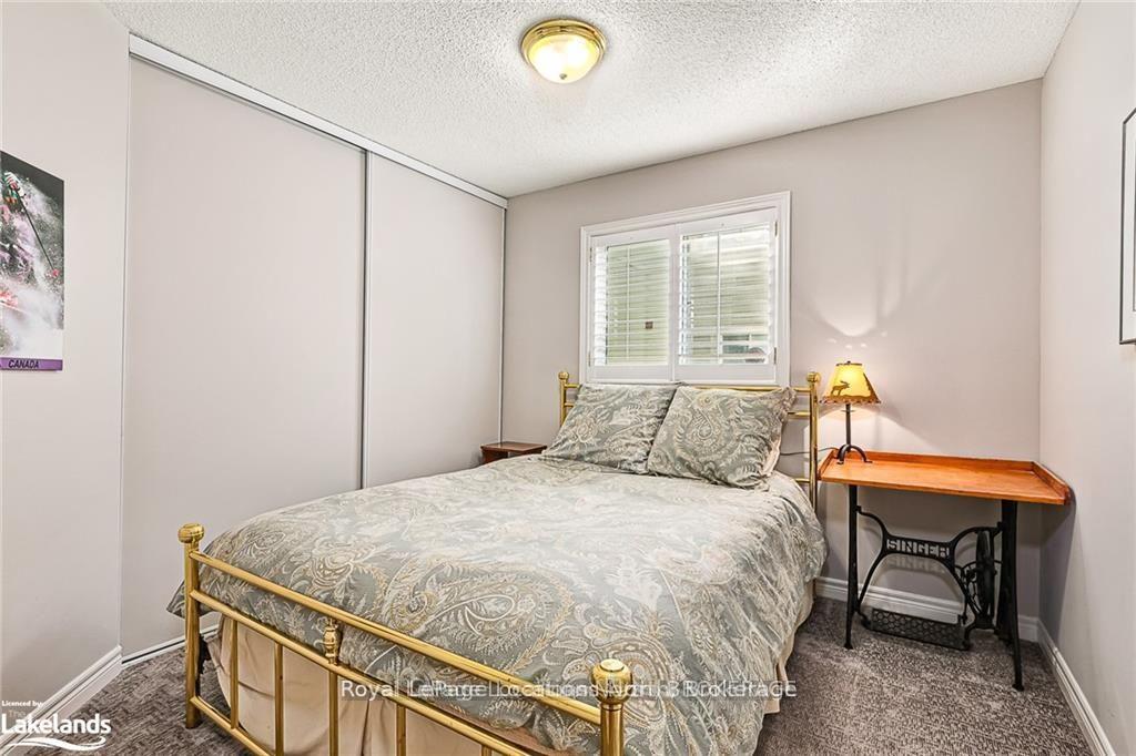 Photo 21 of 13 Barker Boulevard, Collingwood — HOMEH
