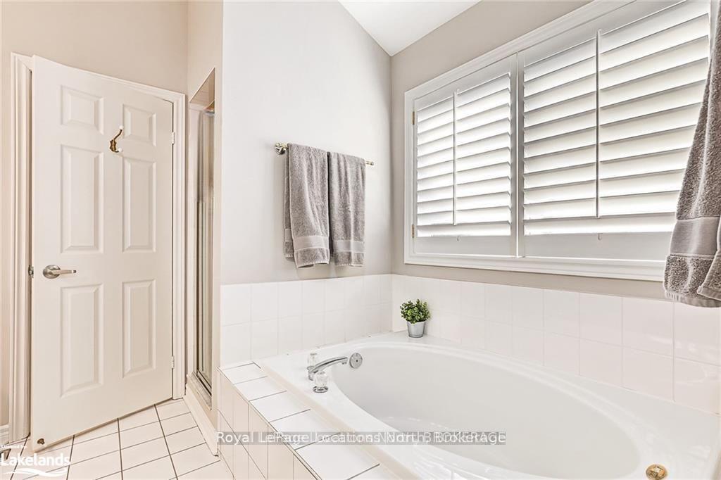 Photo 25 of 13 Barker Boulevard, Collingwood — HOMEH