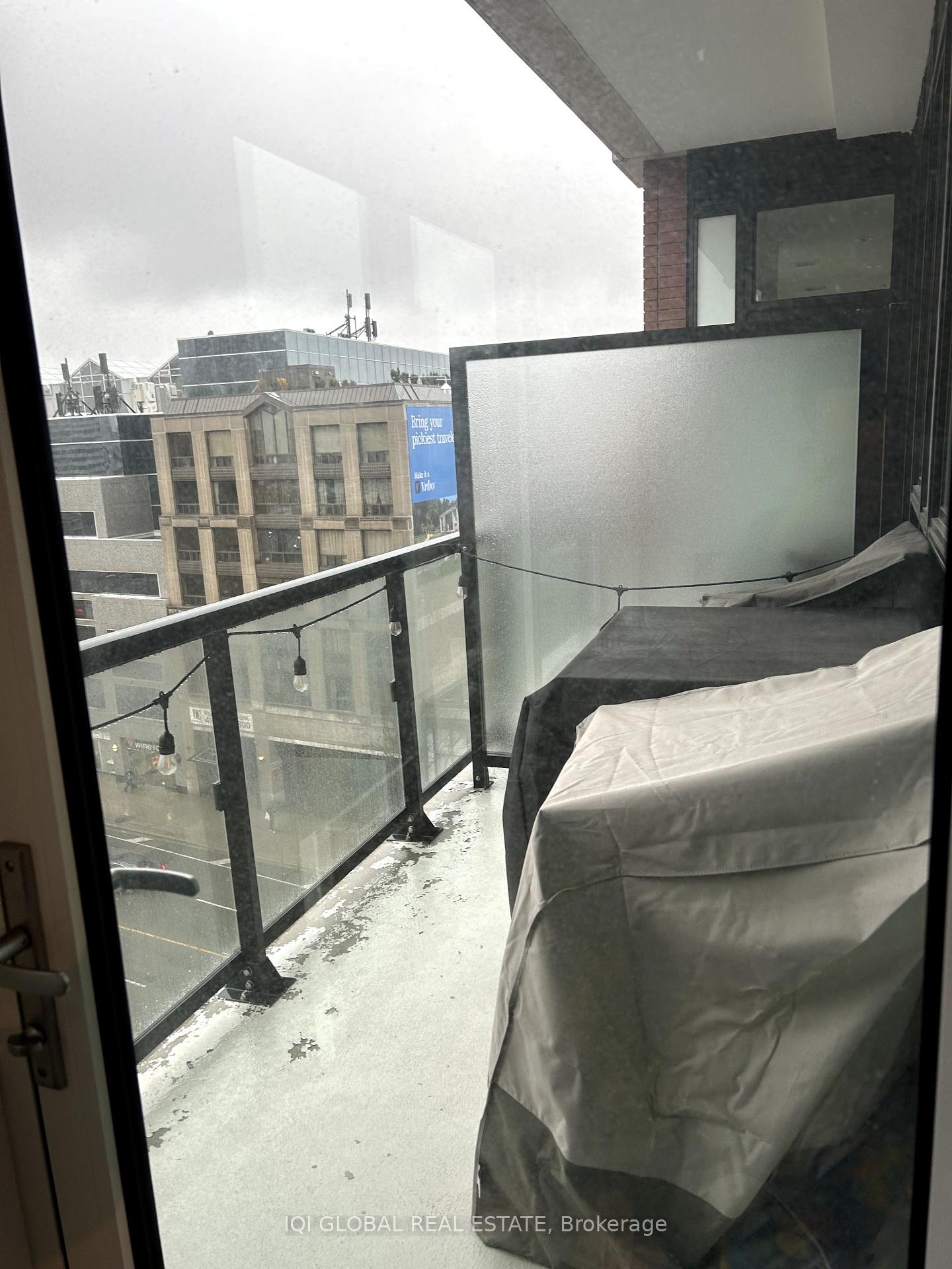 Photo 4 of Unit 614, 1 Belsize Drive, Toronto, Mount Pleasant West — HOMEH