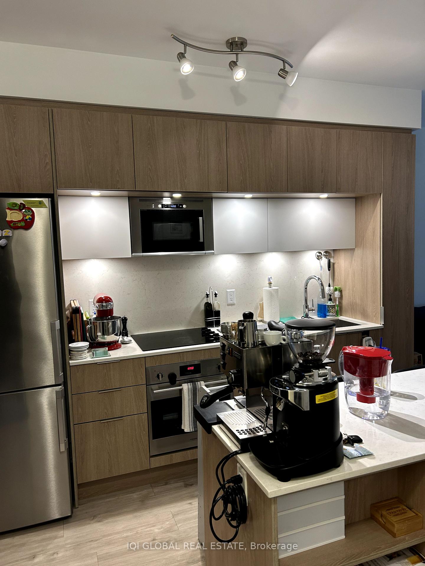 Photo 6 of Unit 614, 1 Belsize Drive, Toronto, Mount Pleasant West — HOMEH