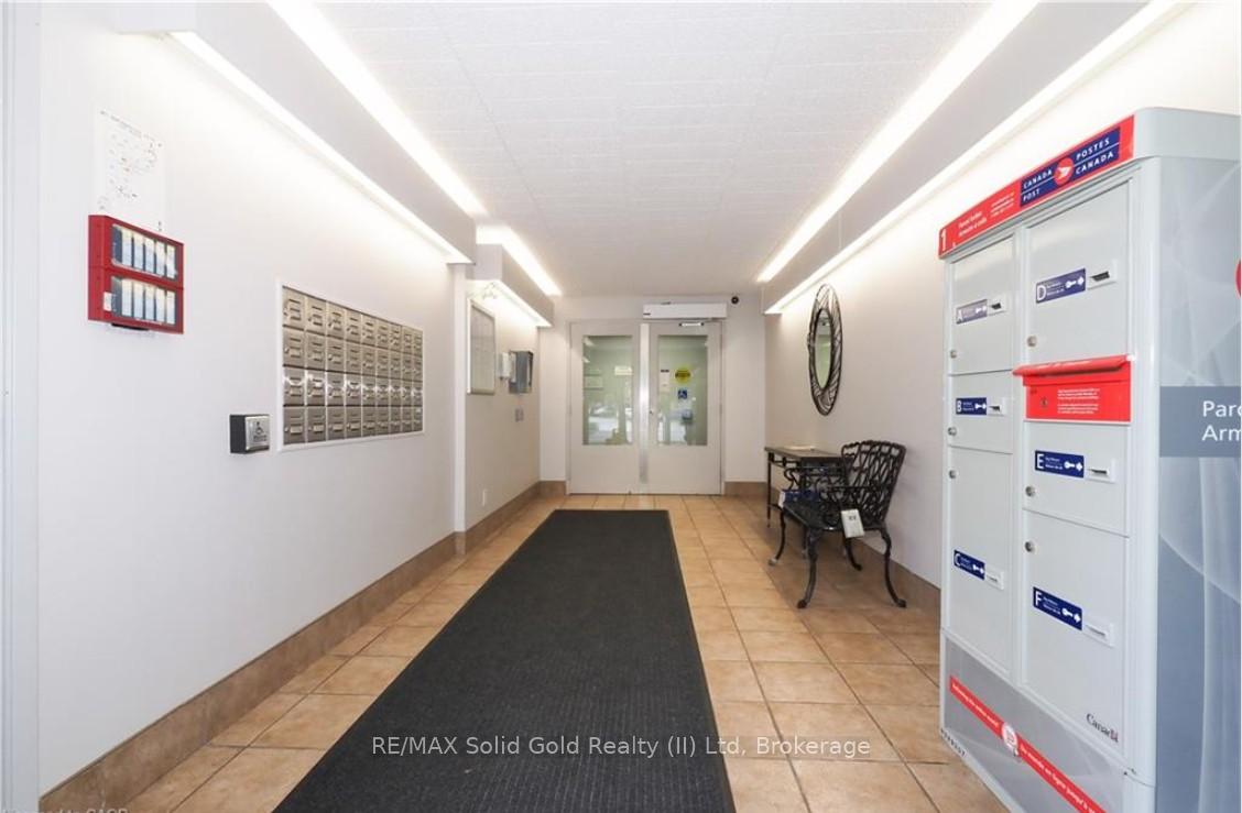 Photo 5 of Unit 102, 80 Breckenridge Drive, Kitchener — HOMEH