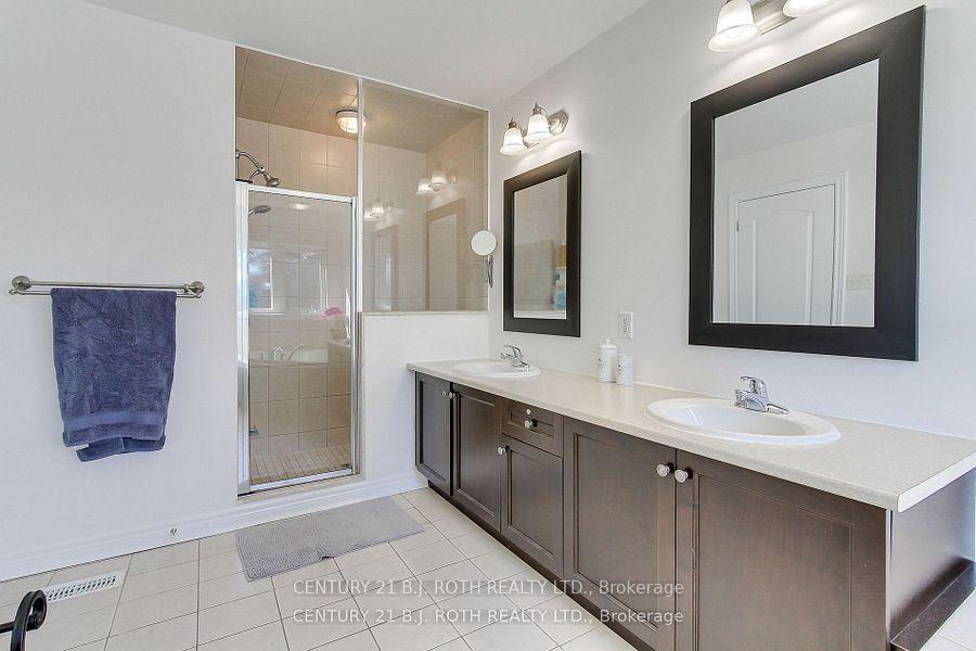 Photo 32 of 27 Nicklaus Drive, Aurora, Bayview Northeast — HOMEH