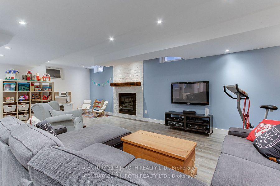 Photo 31 of 27 Nicklaus Drive, Aurora, Bayview Northeast — HOMEH