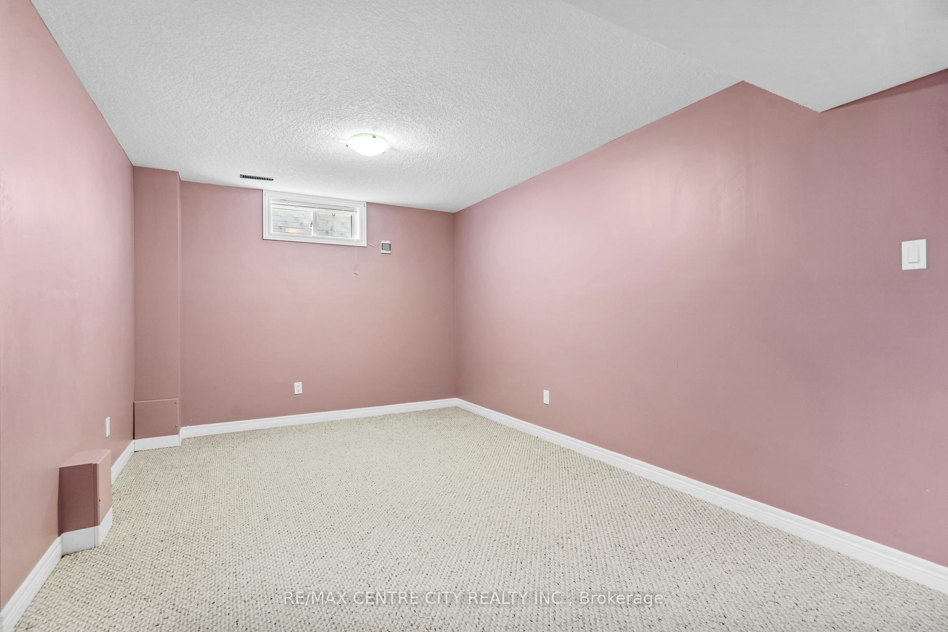 Photo 16 of Unit 3, 410 Burwell Road, St. Thomas — HOMEH