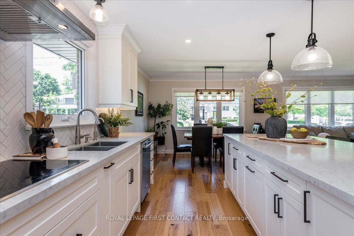 Photo 11 of 31 Mountbatten Crescent, Barrie, Codrington — HOMEH