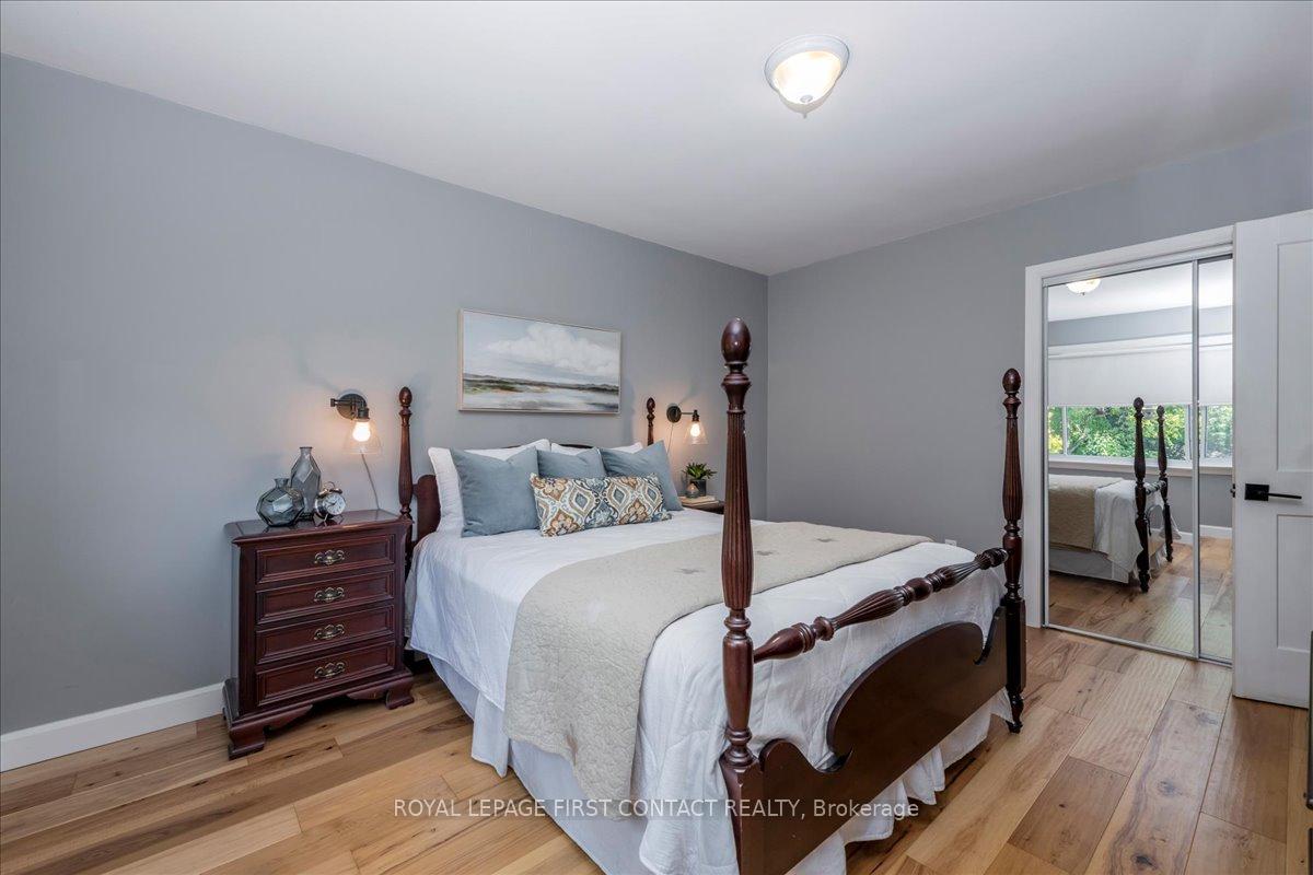 Photo 19 of 31 Mountbatten Crescent, Barrie, Codrington — HOMEH