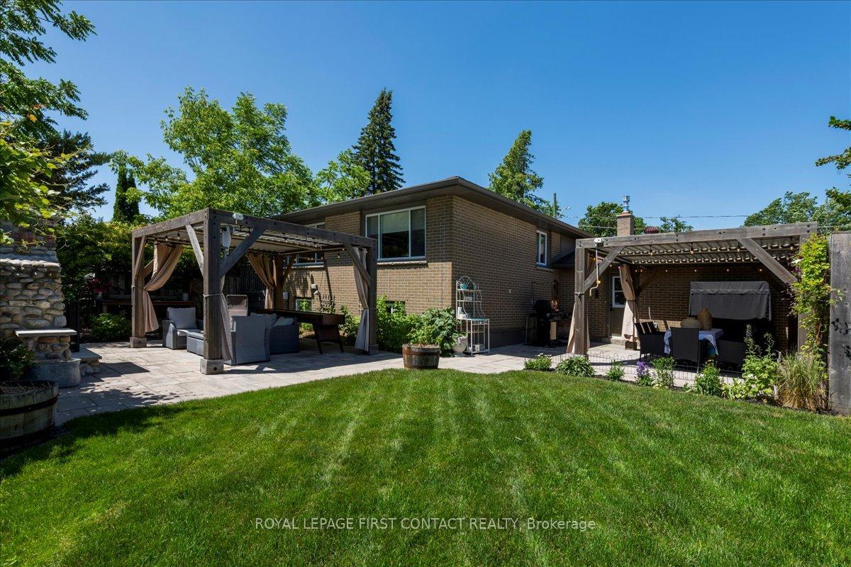 Photo 32 of 31 Mountbatten Crescent, Barrie, Codrington — HOMEH