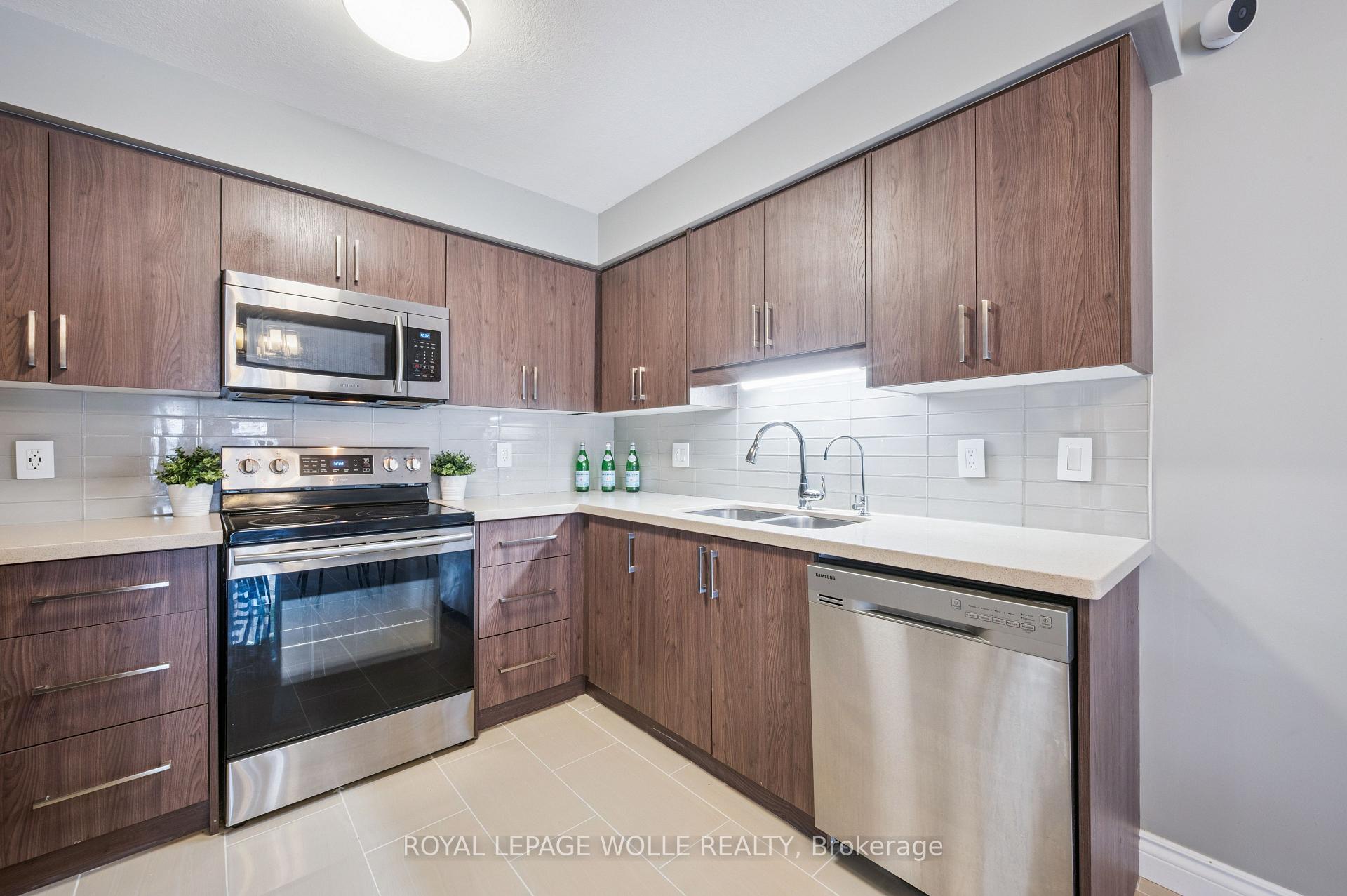 Photo 15 of Unit K63, 85 Bankside Drive, Kitchener — HOMEH