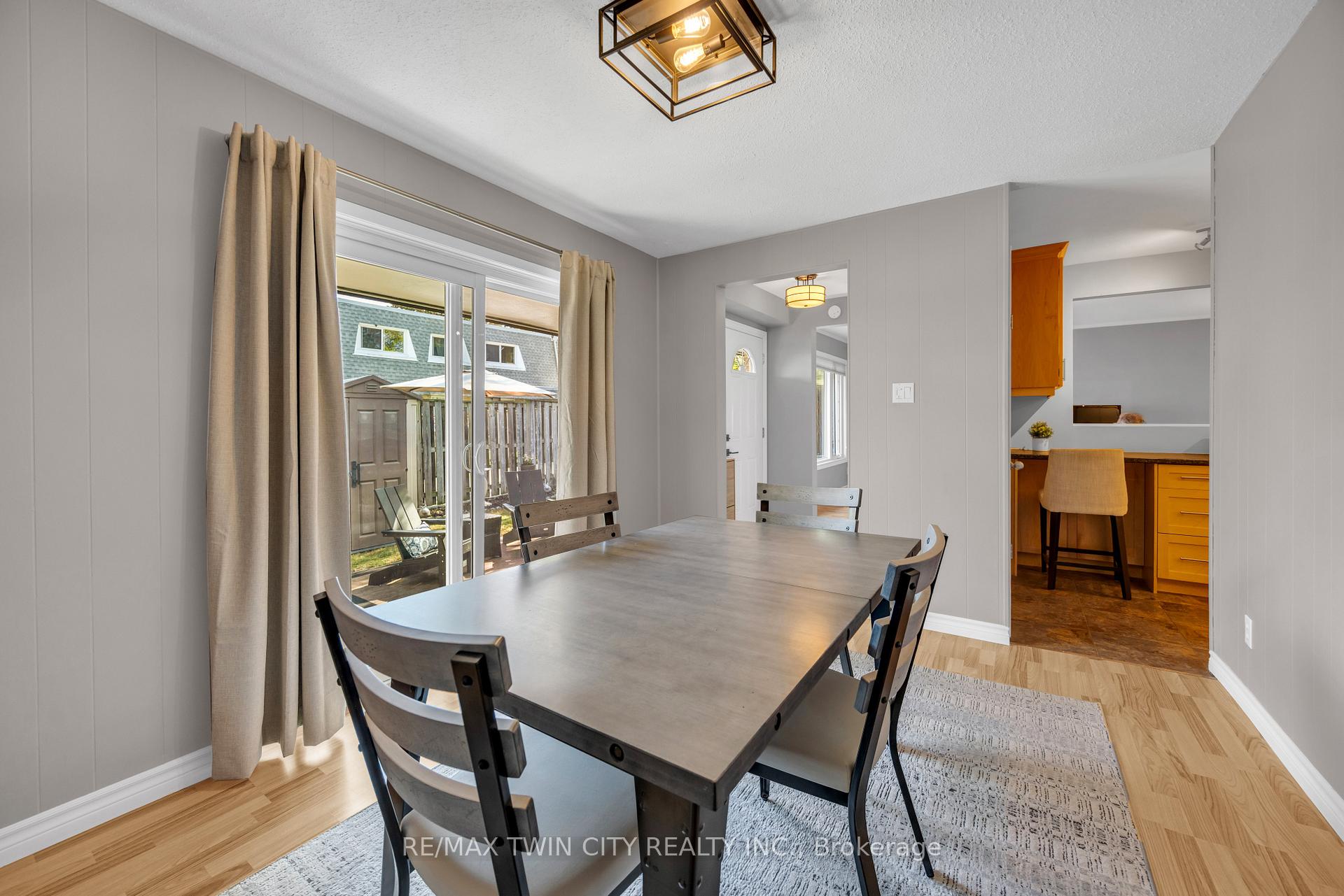 Photo 5 of Unit 54, 14 Williamsburg Road, Kitchener — HOMEH
