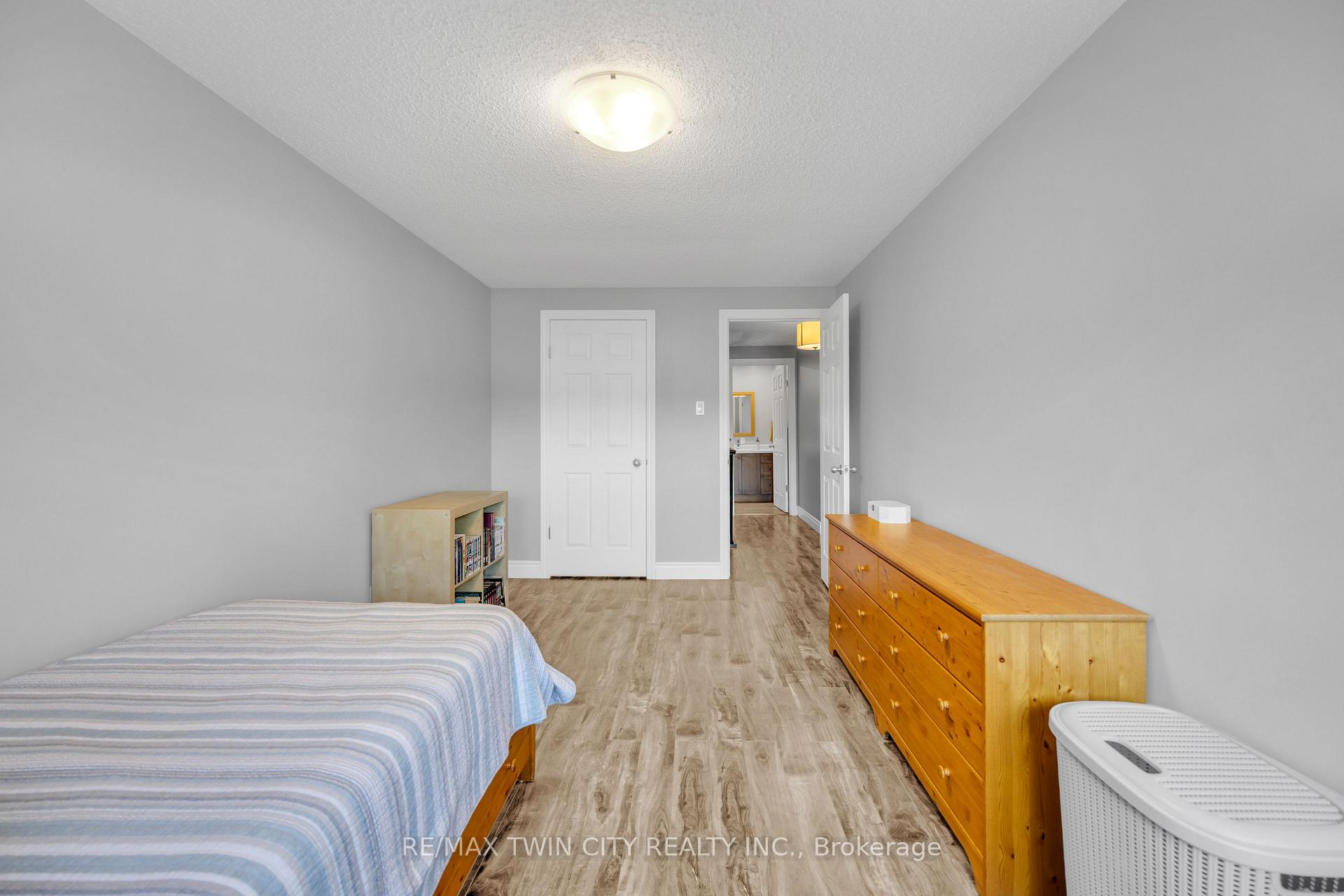 Photo 20 of Unit 54, 14 Williamsburg Road, Kitchener — HOMEH