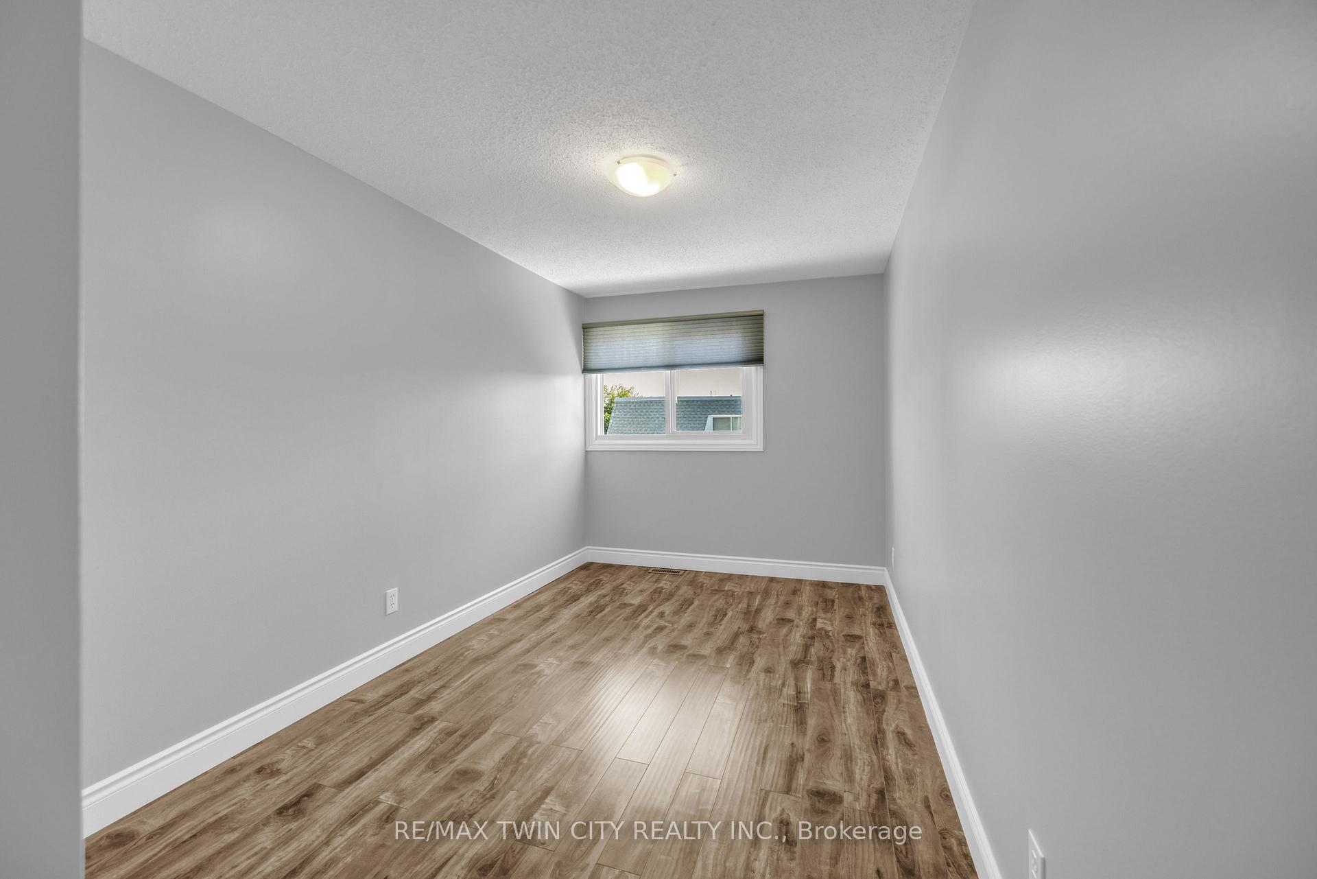 Photo 23 of Unit 54, 14 Williamsburg Road, Kitchener — HOMEH