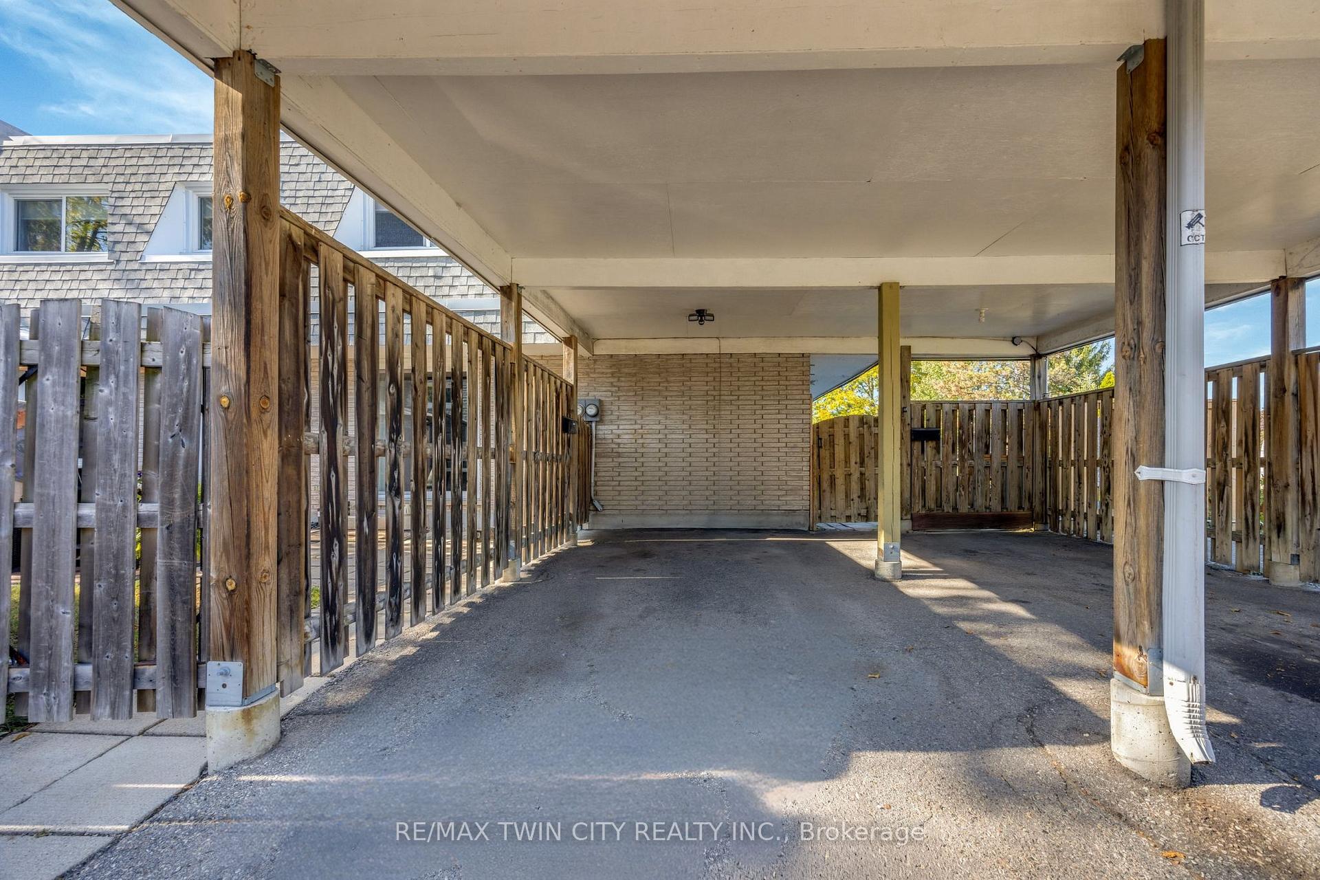 Photo 36 of Unit 54, 14 Williamsburg Road, Kitchener — HOMEH