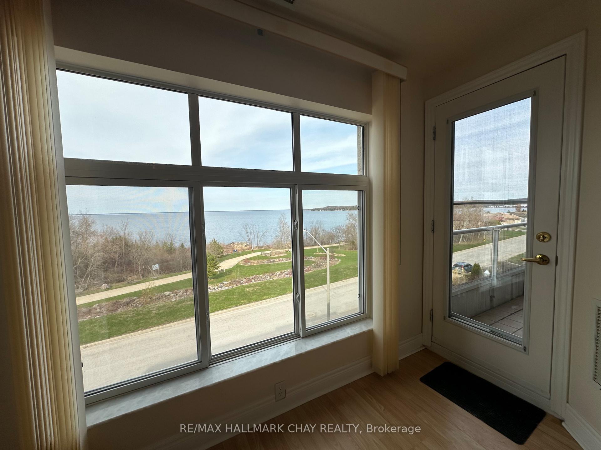 Photo 9 of Unit 403-PH3, 280 Aberdeen Boulevard, Midland — HOMEH