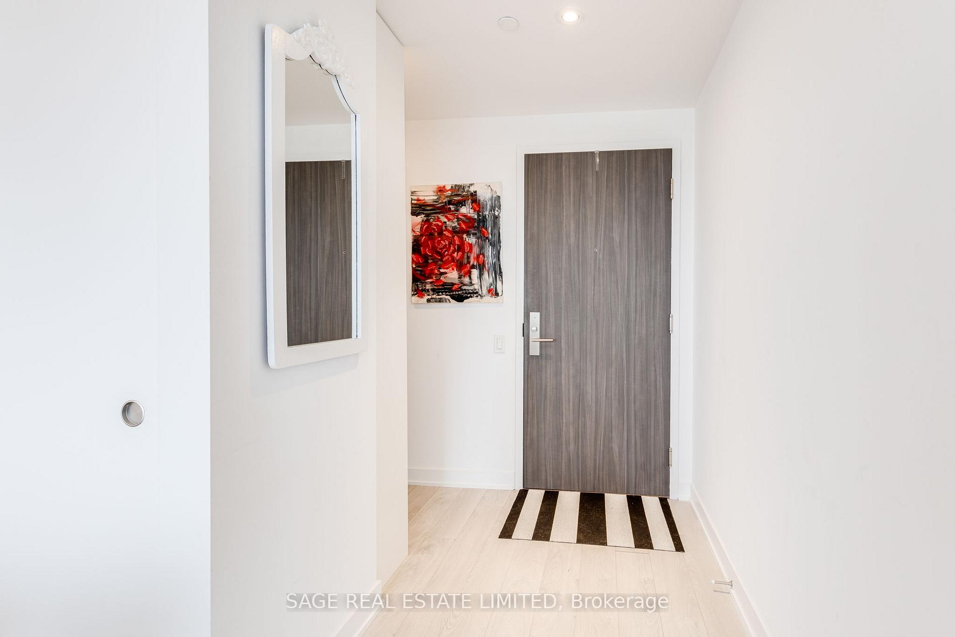 Photo 3 of Unit 1106, 185 Roehampton Avenue, Toronto, Mount Pleasant West — HOMEH