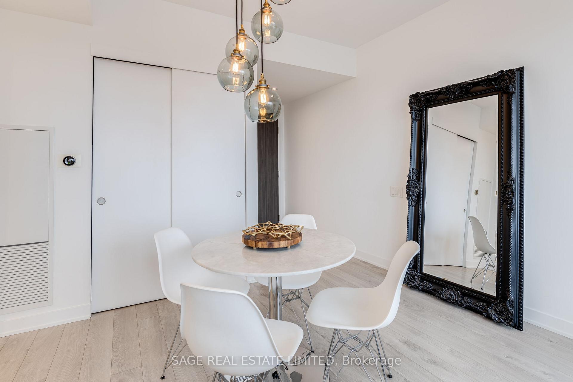 Photo 9 of Unit 1106, 185 Roehampton Avenue, Toronto, Mount Pleasant West — HOMEH