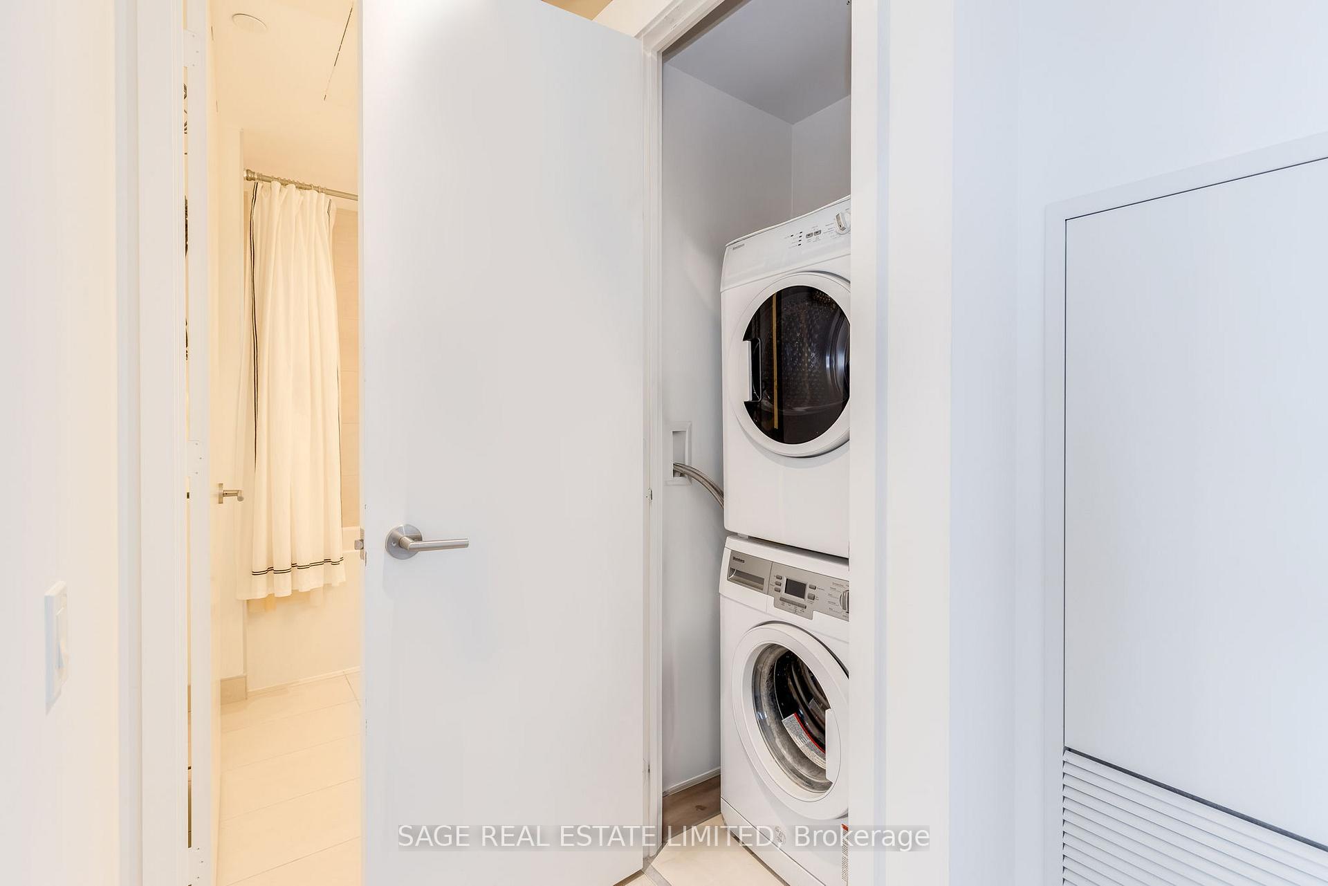 Photo 11 of Unit 1106, 185 Roehampton Avenue, Toronto, Mount Pleasant West — HOMEH