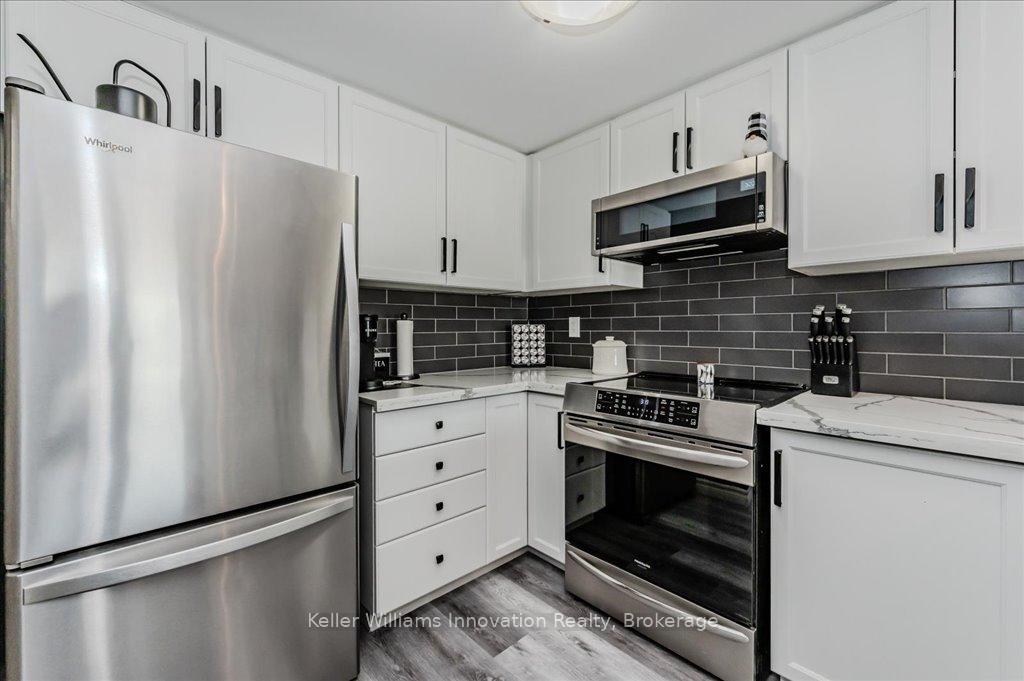 Photo 12 of Unit 401, 505 Margaret Street, Cambridge — HOMEH