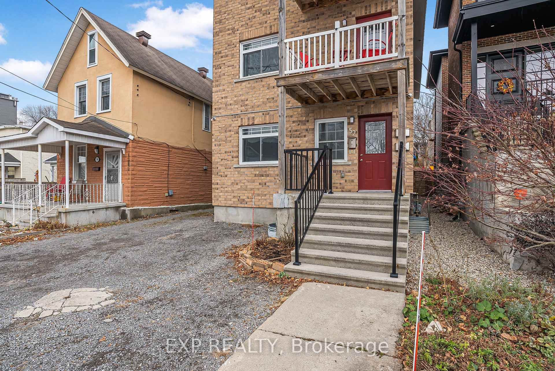 Photo 4 of Unit A, 52 Champagne Avenue, Ottawa, West Centre Town — HOMEH