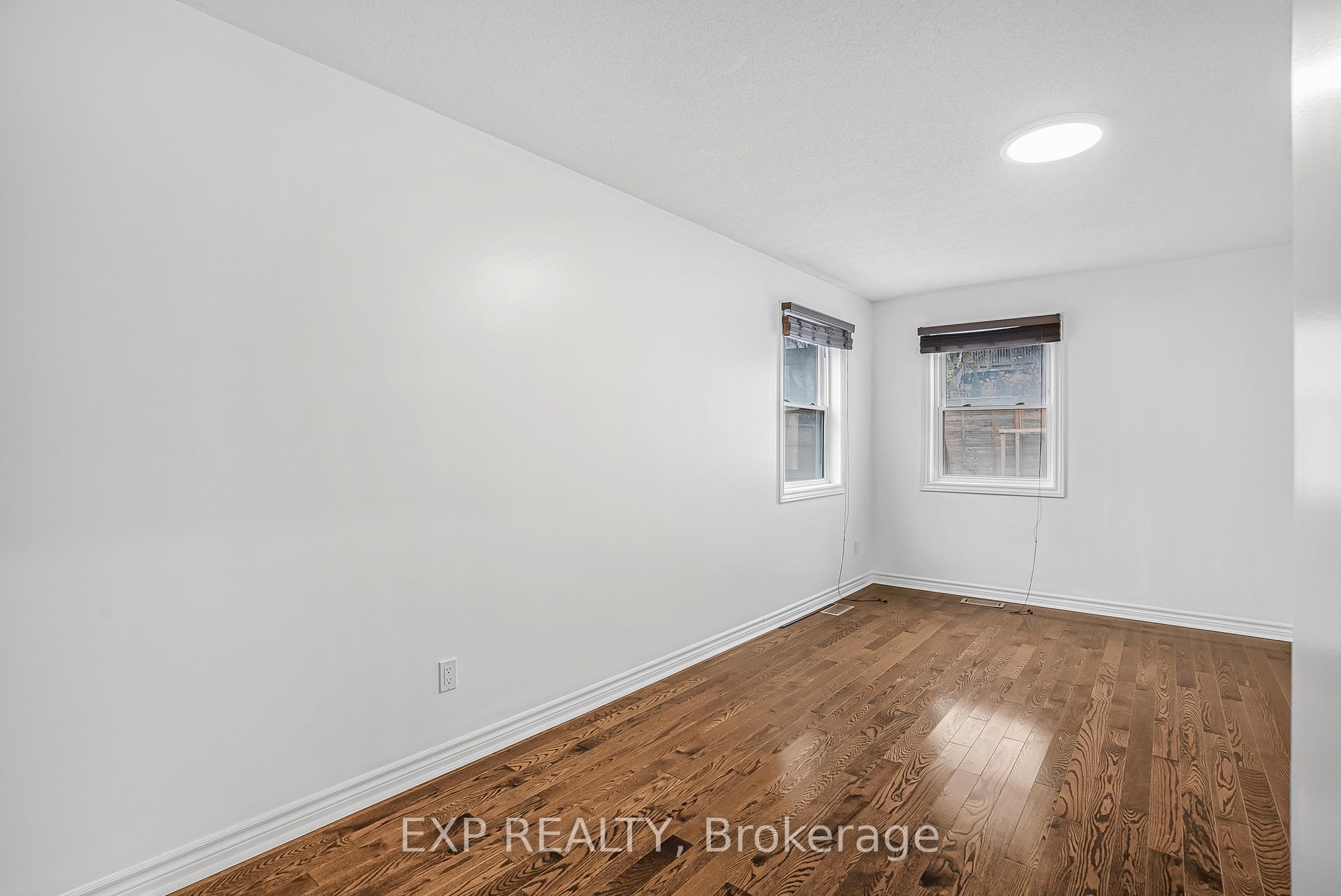 Photo 16 of Unit A, 52 Champagne Avenue, Ottawa, West Centre Town — HOMEH