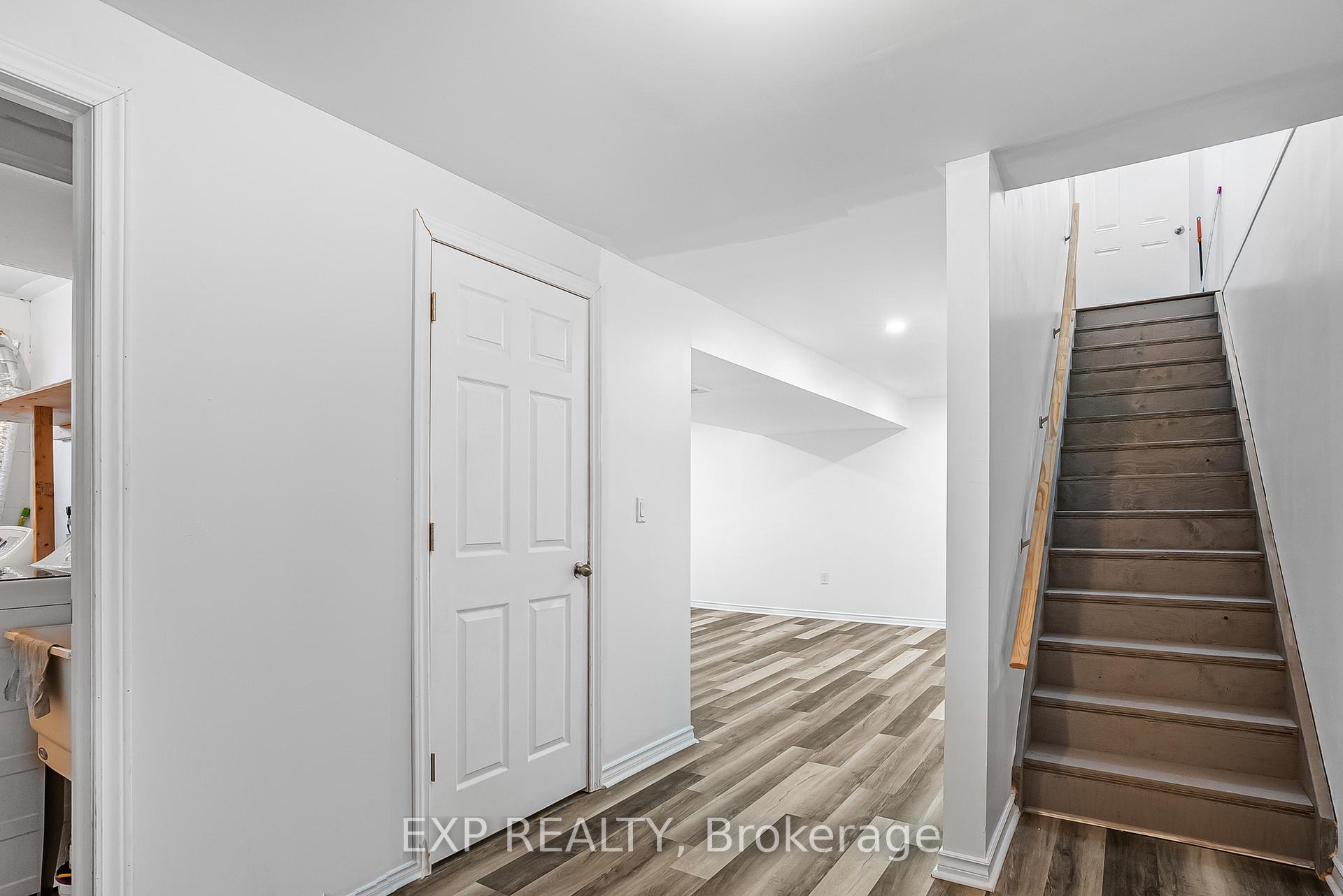Photo 21 of Unit A, 52 Champagne Avenue, Ottawa, West Centre Town — HOMEH