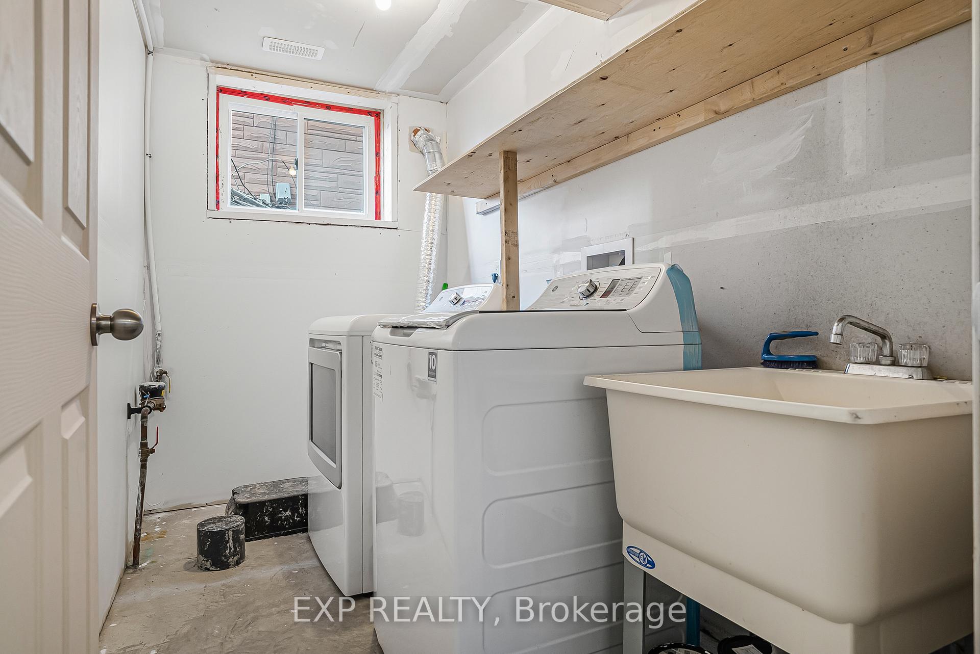 Photo 22 of Unit A, 52 Champagne Avenue, Ottawa, West Centre Town — HOMEH