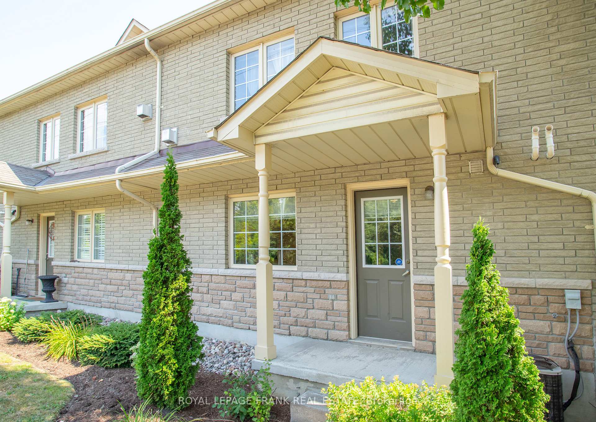 Photo 3 of Unit 48, 1111 Wilson Road N, Oshawa, Pinecrest — HOMEH