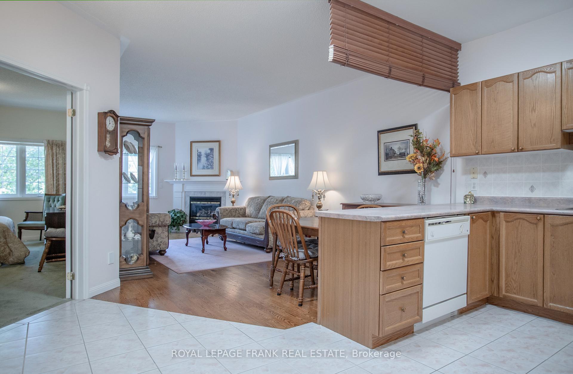 Photo 9 of Unit 48, 1111 Wilson Road N, Oshawa, Pinecrest — HOMEH