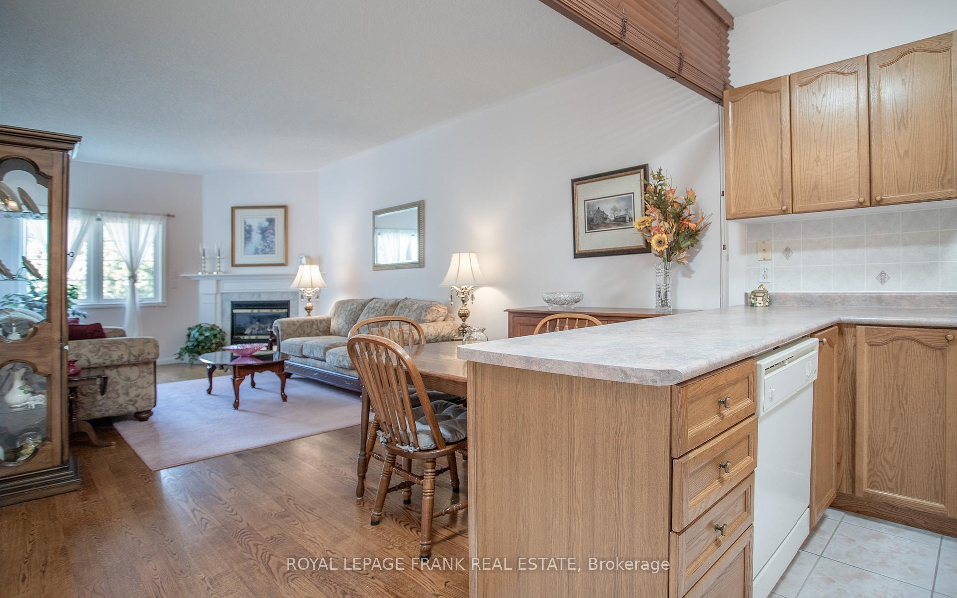 Photo 10 of Unit 48, 1111 Wilson Road N, Oshawa, Pinecrest — HOMEH