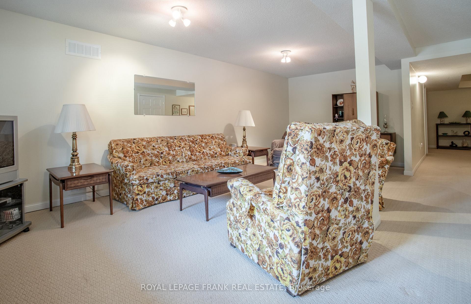 Photo 26 of Unit 48, 1111 Wilson Road N, Oshawa, Pinecrest — HOMEH