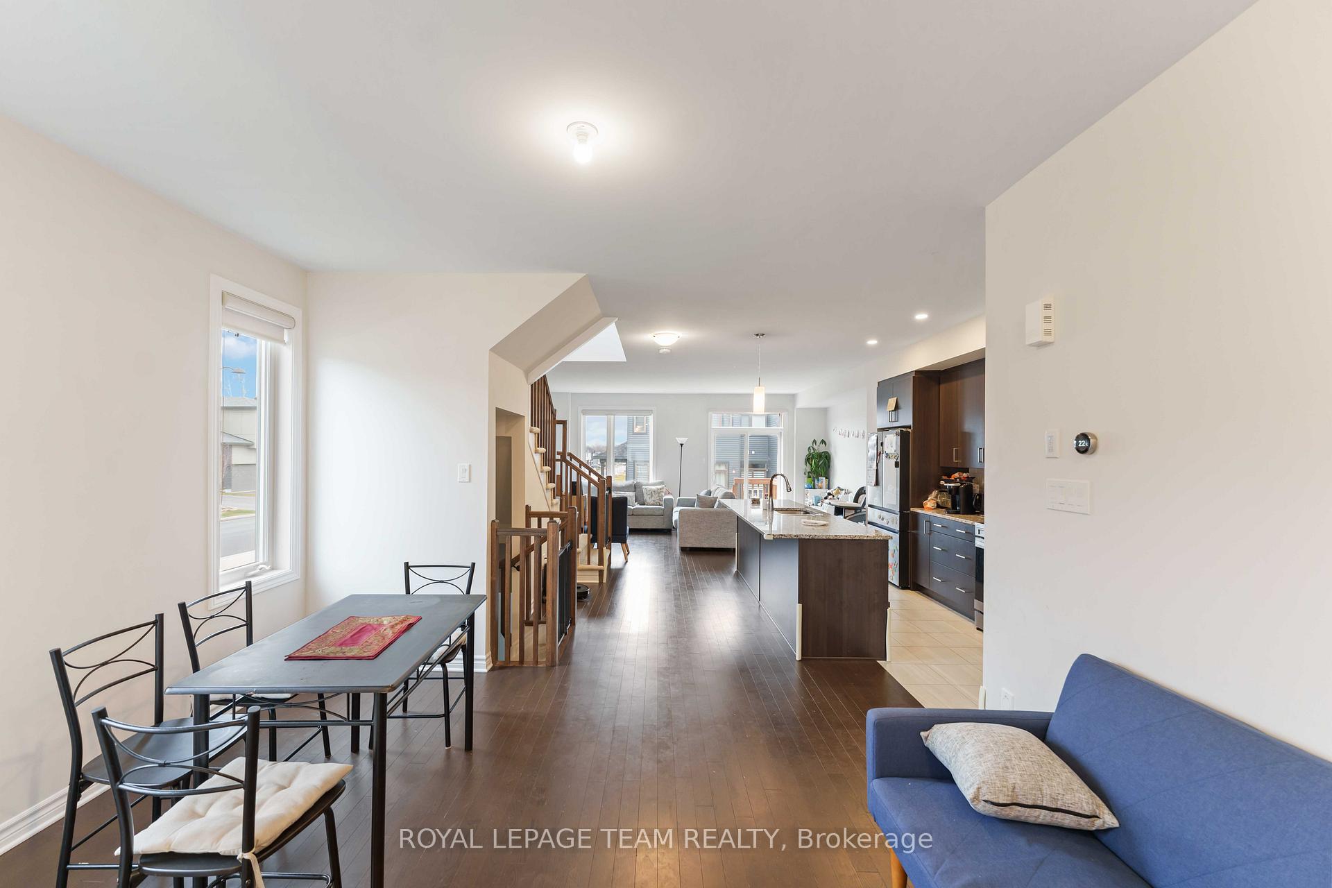 Photo 9 of 1001 Kijik Crescent, Ottawa, Blossom Park/Kemp Park/Findlay Creek — HOMEH