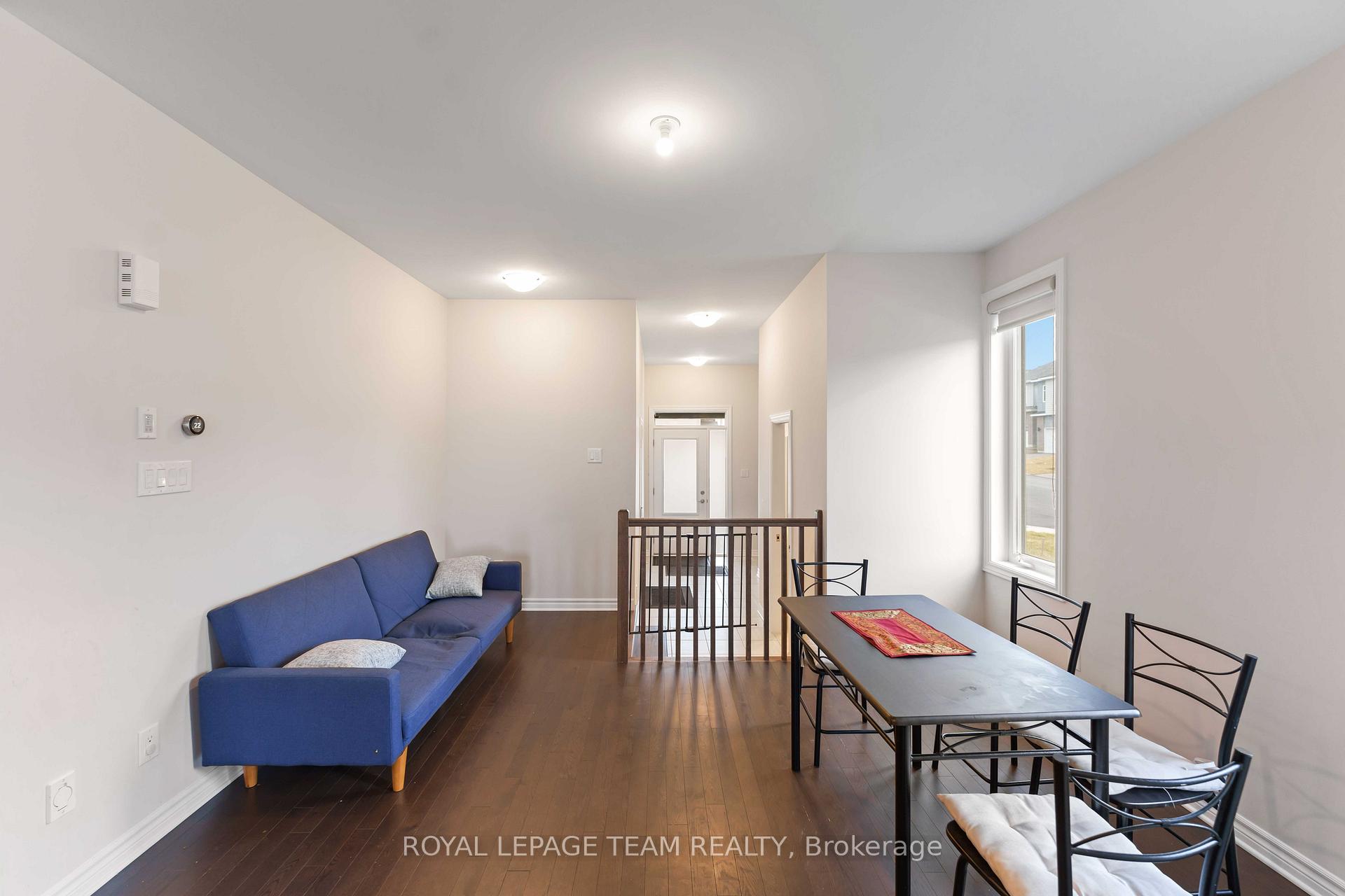 Photo 14 of 1001 Kijik Crescent, Ottawa, Blossom Park/Kemp Park/Findlay Creek — HOMEH