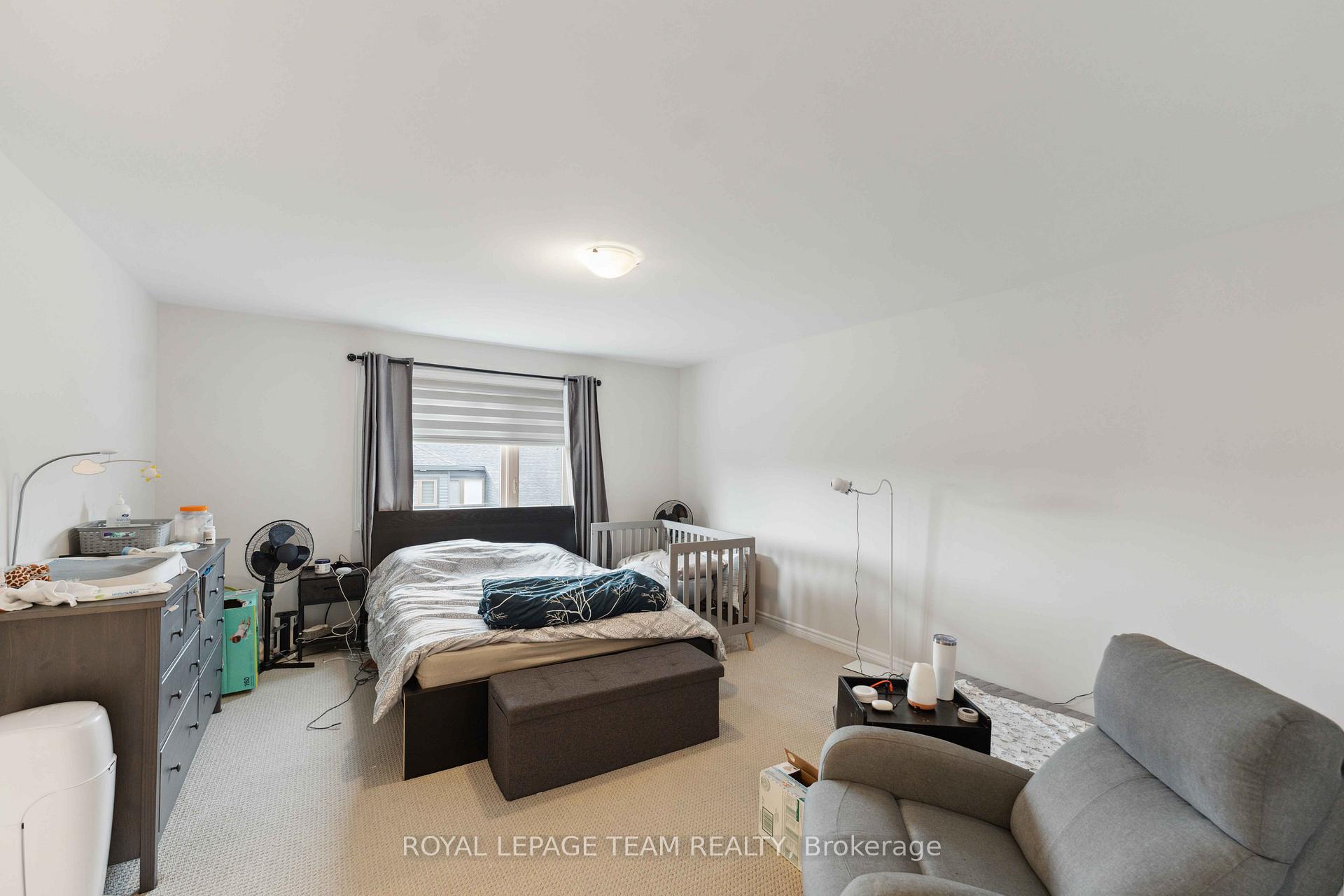 Photo 18 of 1001 Kijik Crescent, Ottawa, Blossom Park/Kemp Park/Findlay Creek — HOMEH